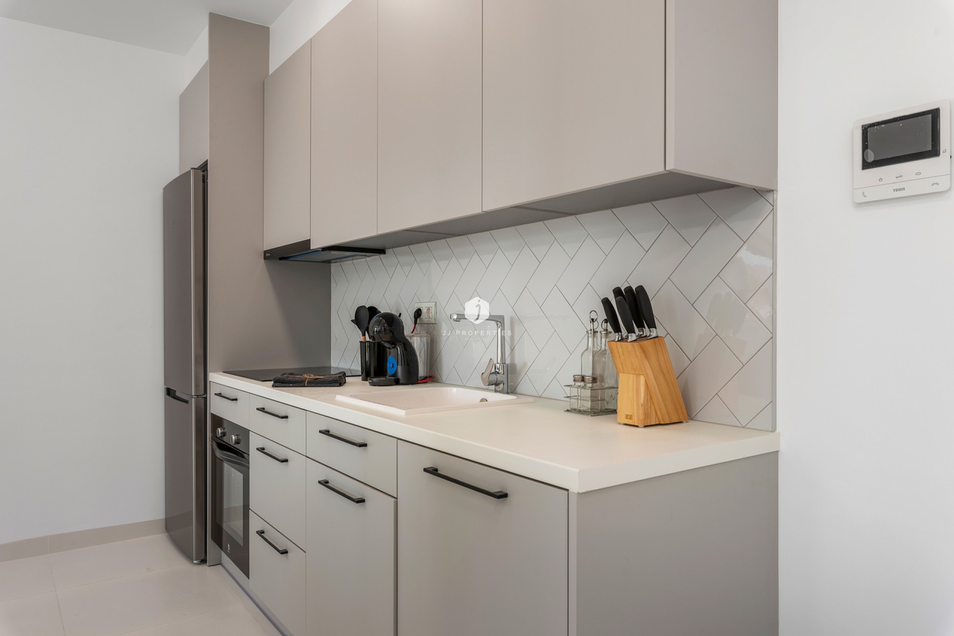 Resale - Apartment / flat -
San Miguel de Salinas - Inland