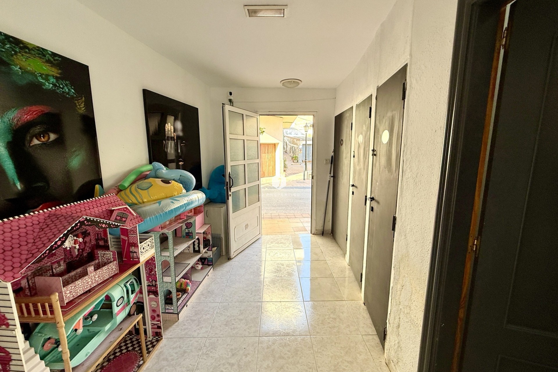 Resale - Apartment / flat -
San Miguel de Salinas - Inland