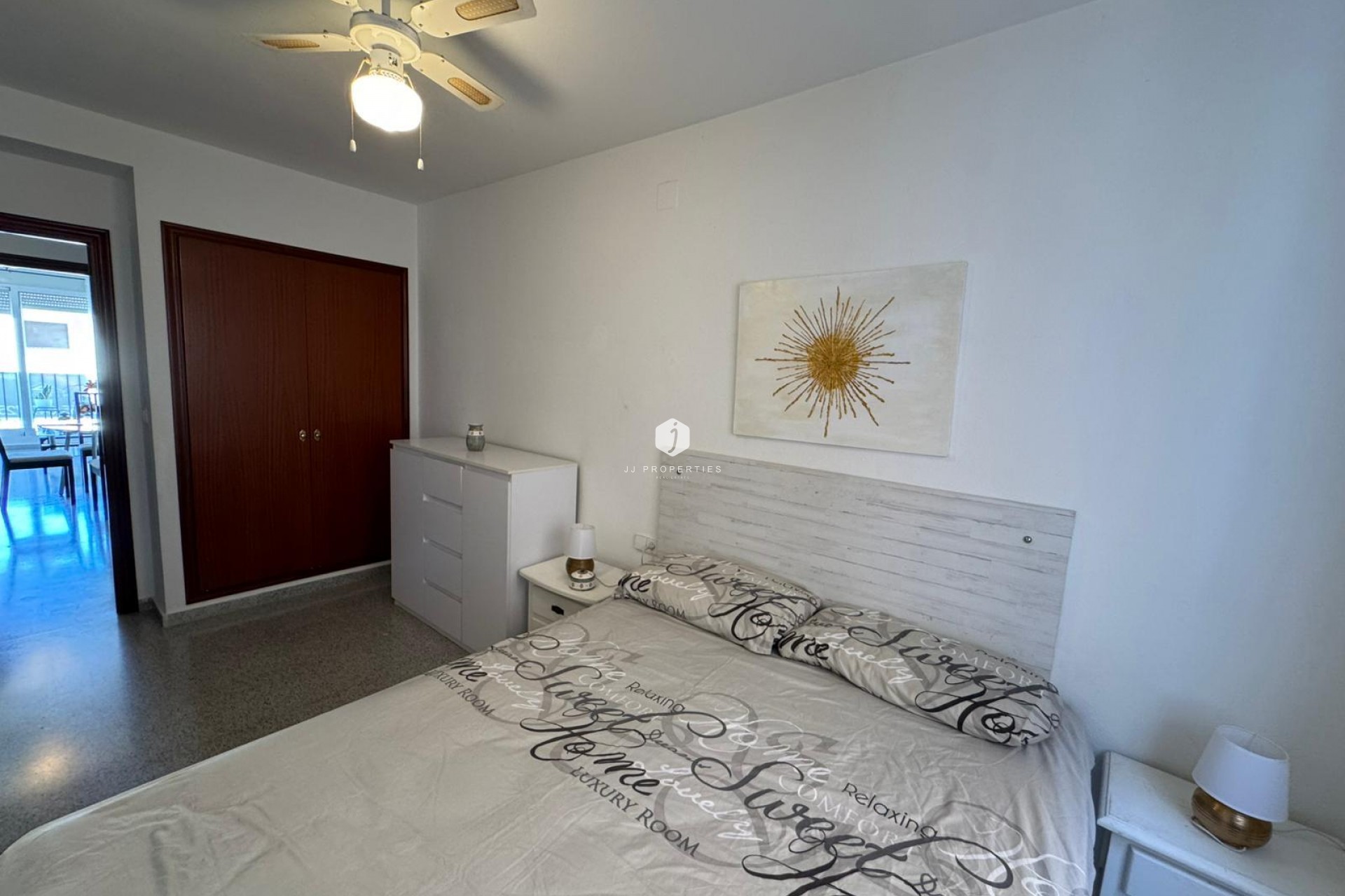 Resale - Apartment / flat -
San Miguel de Salinas - Inland