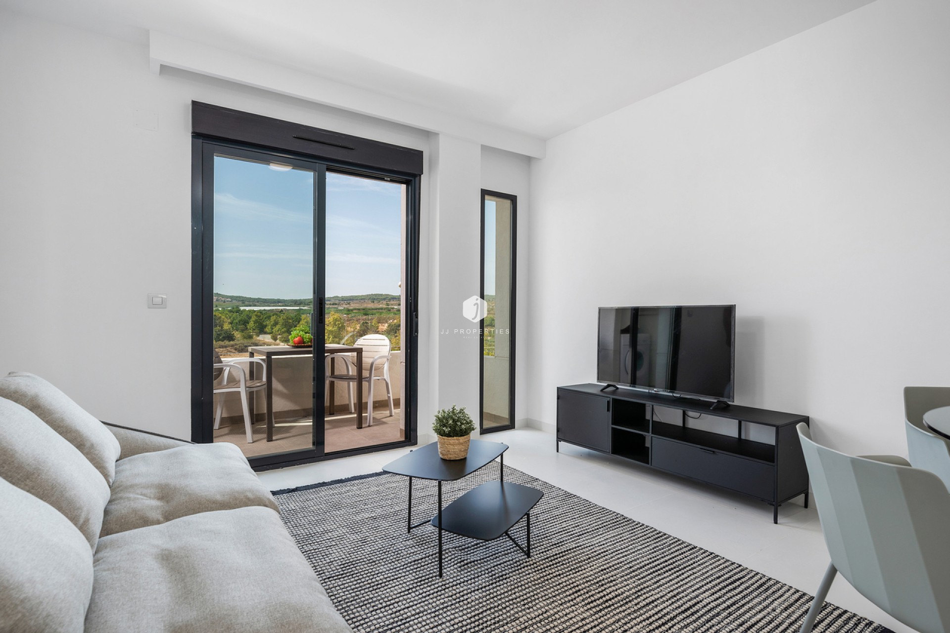 Resale - Apartment / flat -
San Miguel de Salinas - Inland