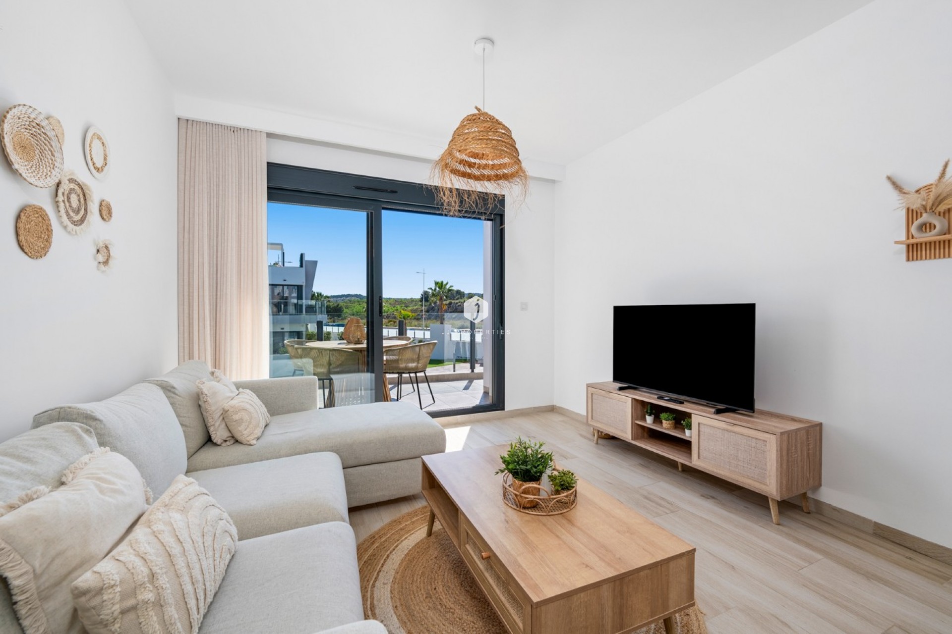 Resale - Apartment / flat -
San Miguel de Salinas - Inland