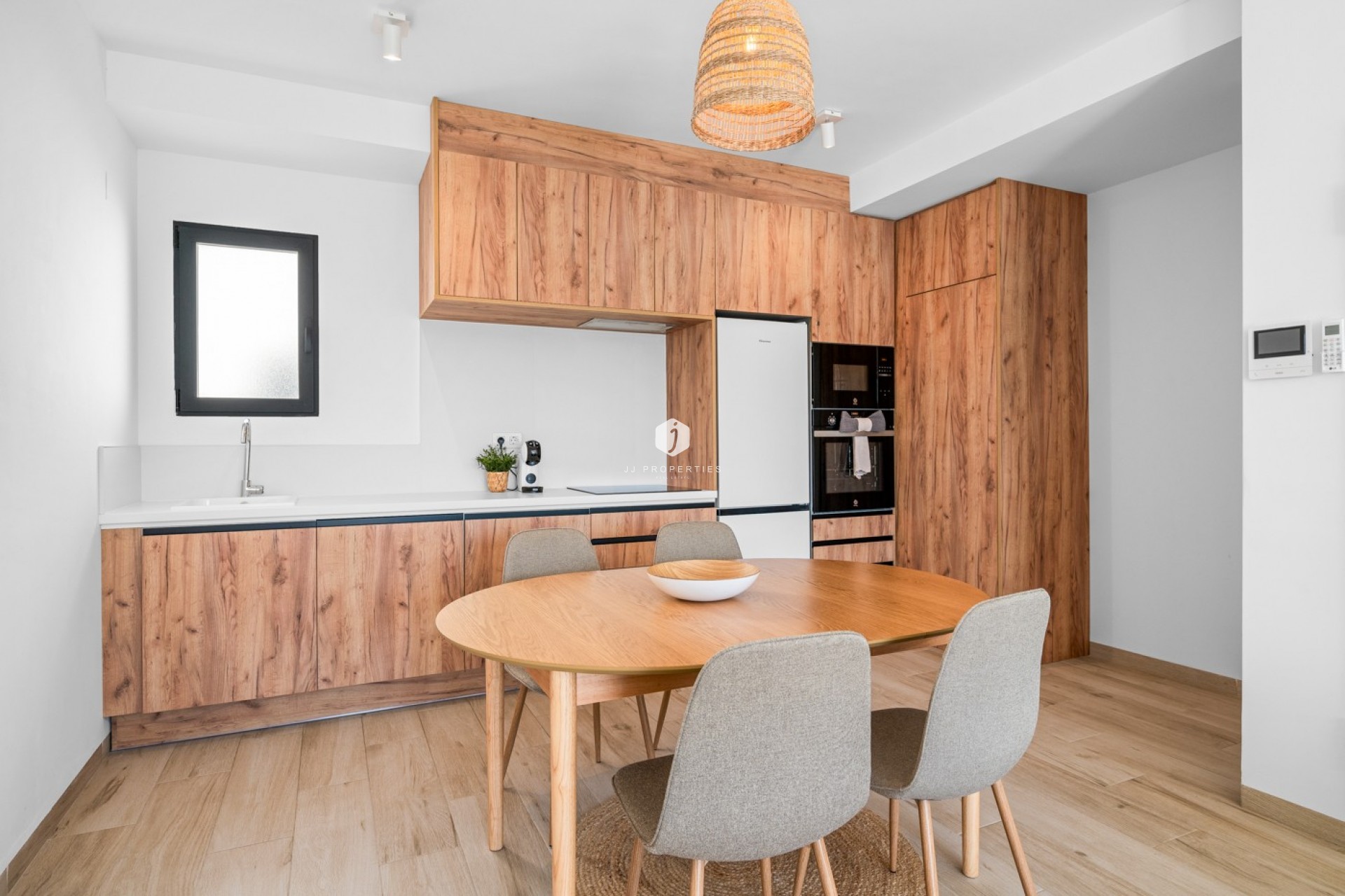 Resale - Apartment / flat -
San Miguel de Salinas - Inland