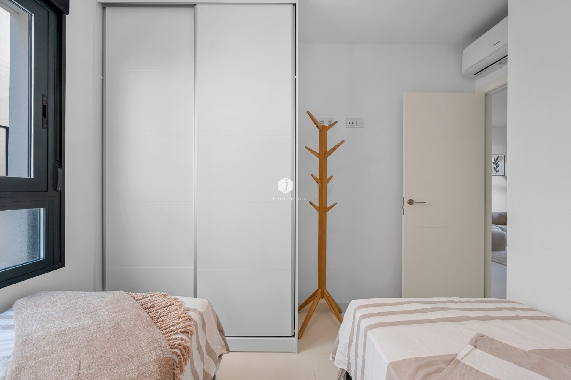 Resale - Apartment / flat -
San Miguel de Salinas - Inland