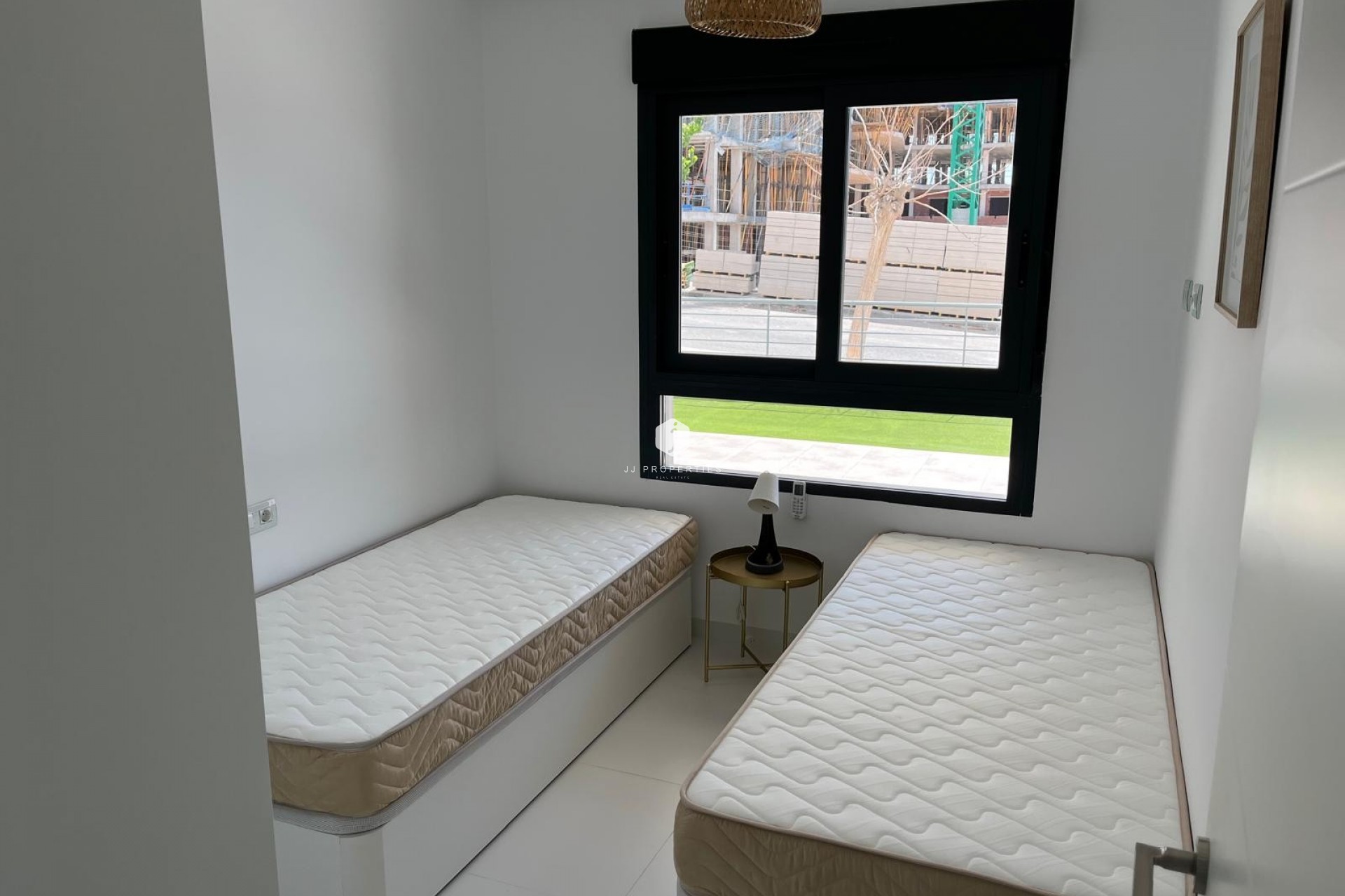 Resale - Apartment / flat -
San Miguel de Salinas - Inland