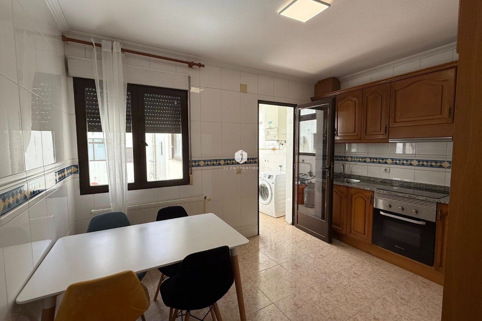 Resale - Apartment / flat -
San Miguel de Salinas - Inland