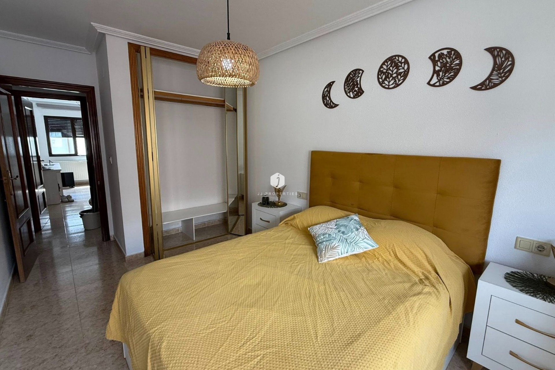 Resale - Apartment / flat -
San Miguel de Salinas - Inland