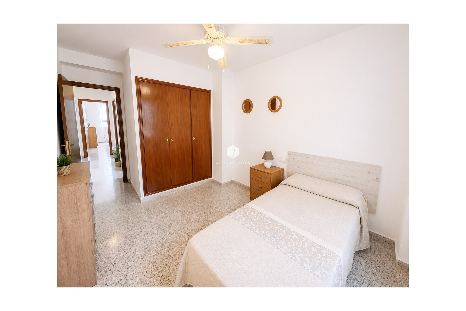 Resale - Apartment / flat -
San Miguel de Salinas - Inland