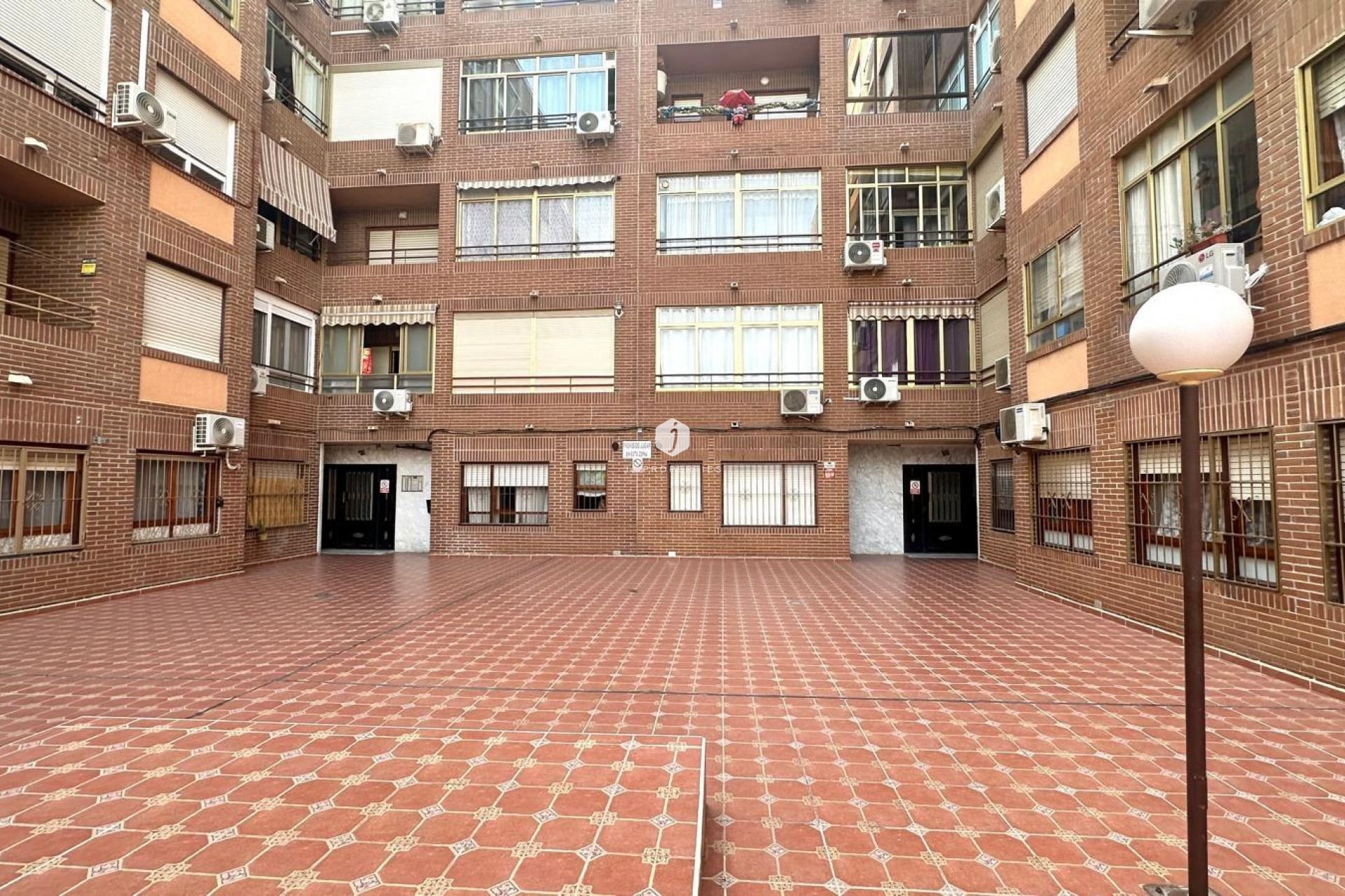 Resale - Apartment / flat -
Torrevieja - Acequion