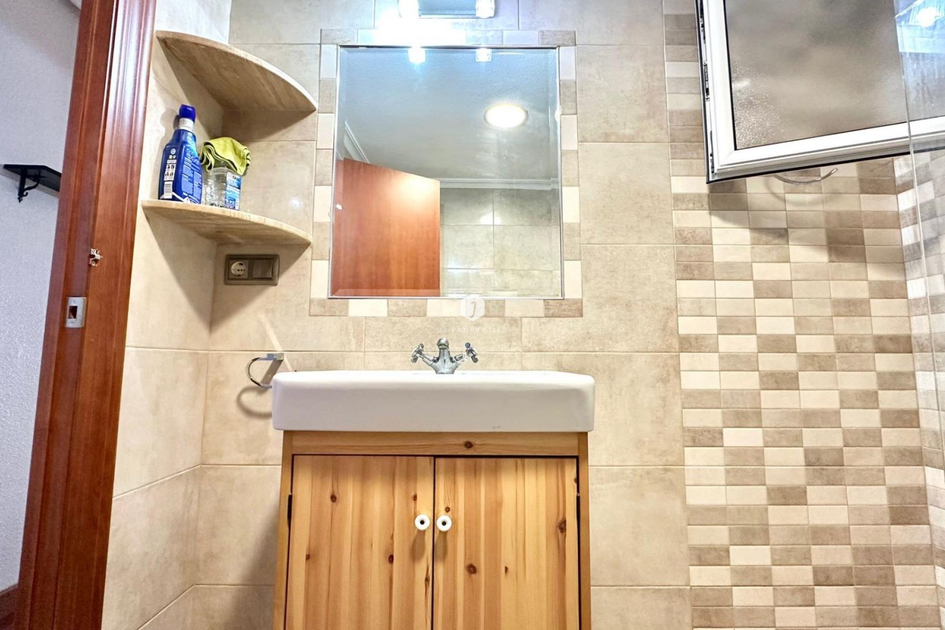 Resale - Apartment / flat -
Torrevieja - Acequion