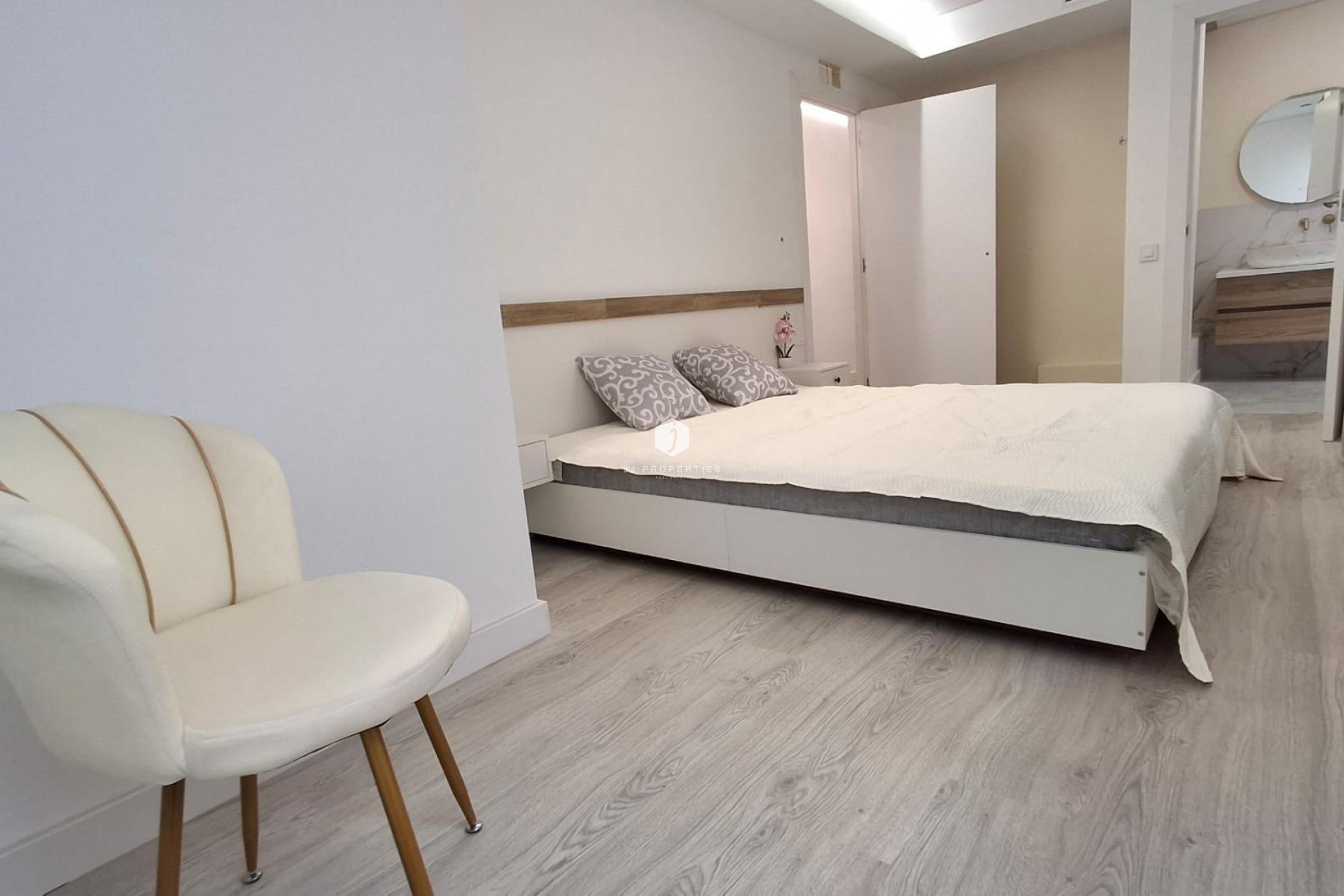 Resale - Apartment / flat -
Torrevieja - Acequion