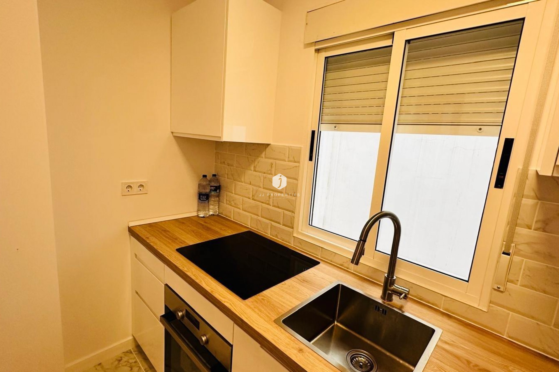 Resale - Apartment / flat -
Torrevieja - Acequion