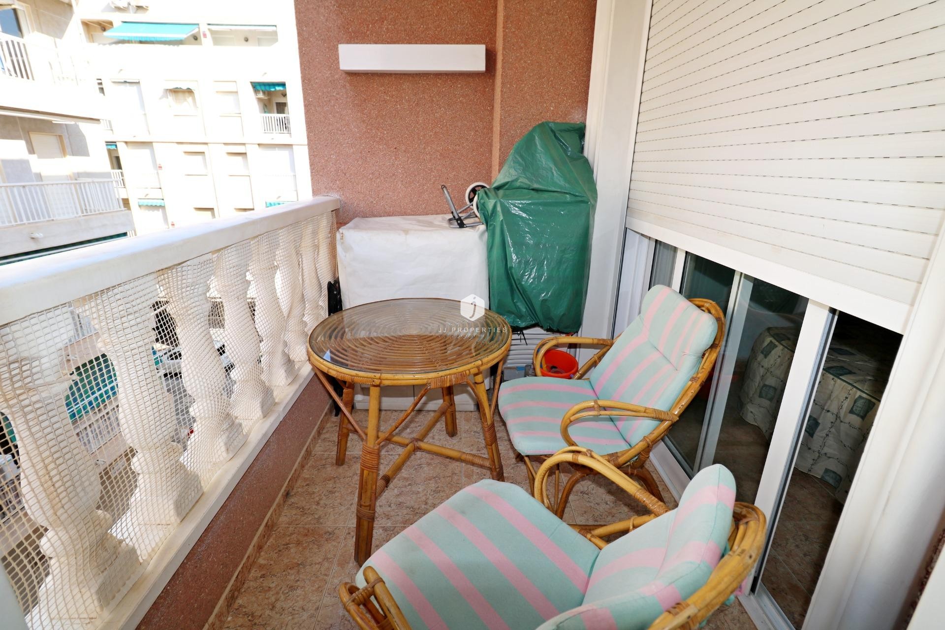 Resale - Apartment / flat -
Torrevieja - Acequion