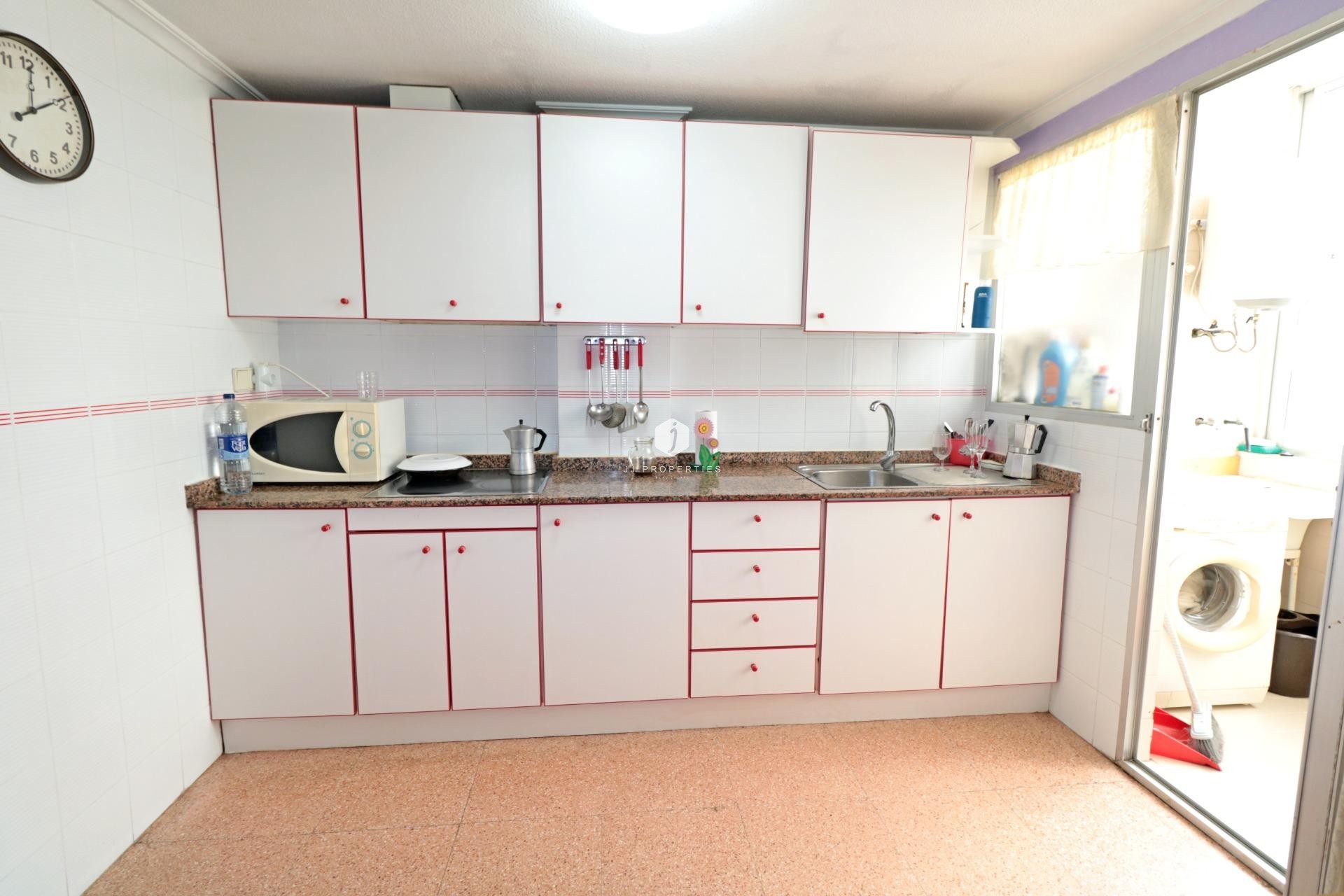 Resale - Apartment / flat -
Torrevieja - Acequion