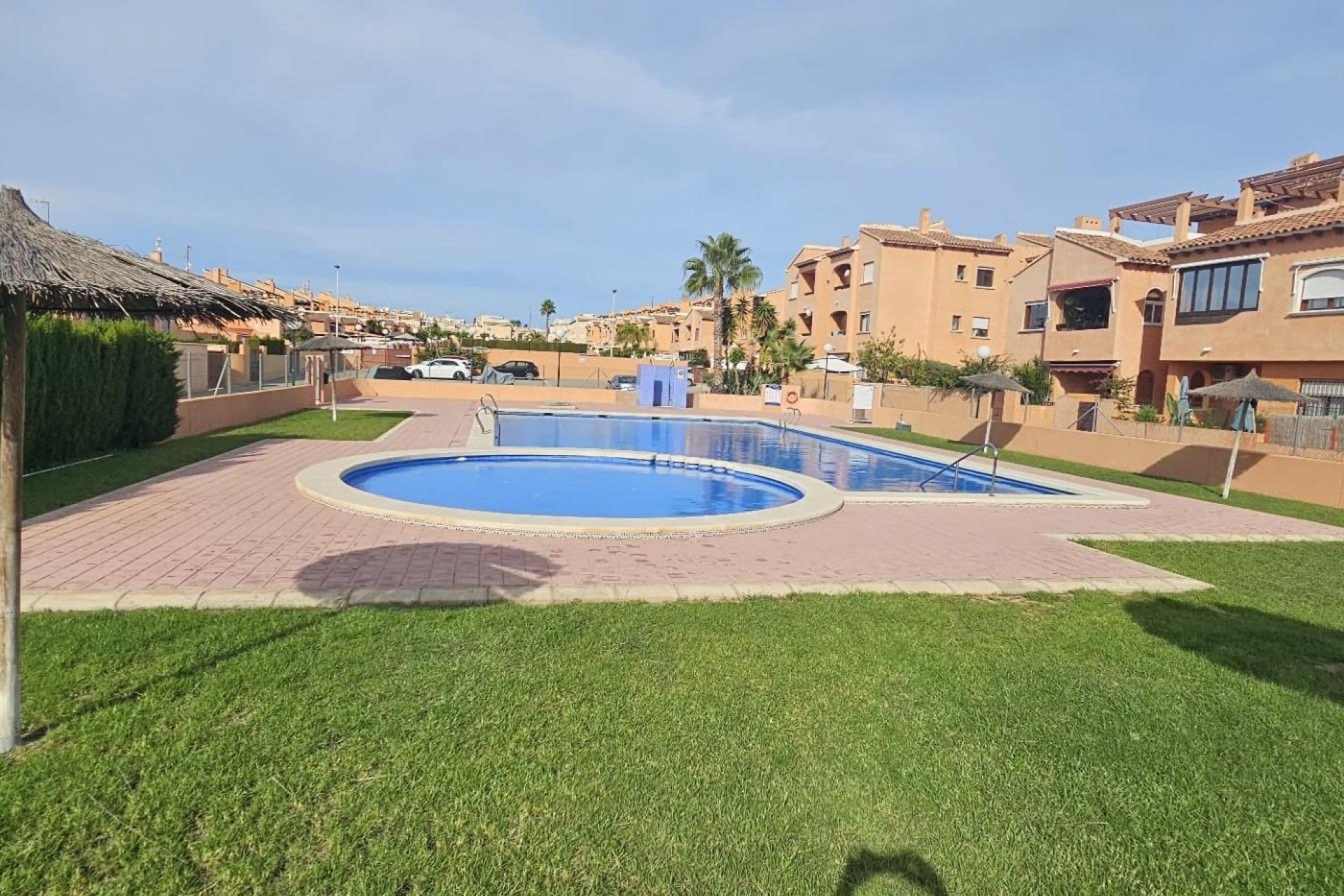 Resale - Apartment / flat -
Torrevieja - aguas nuevas