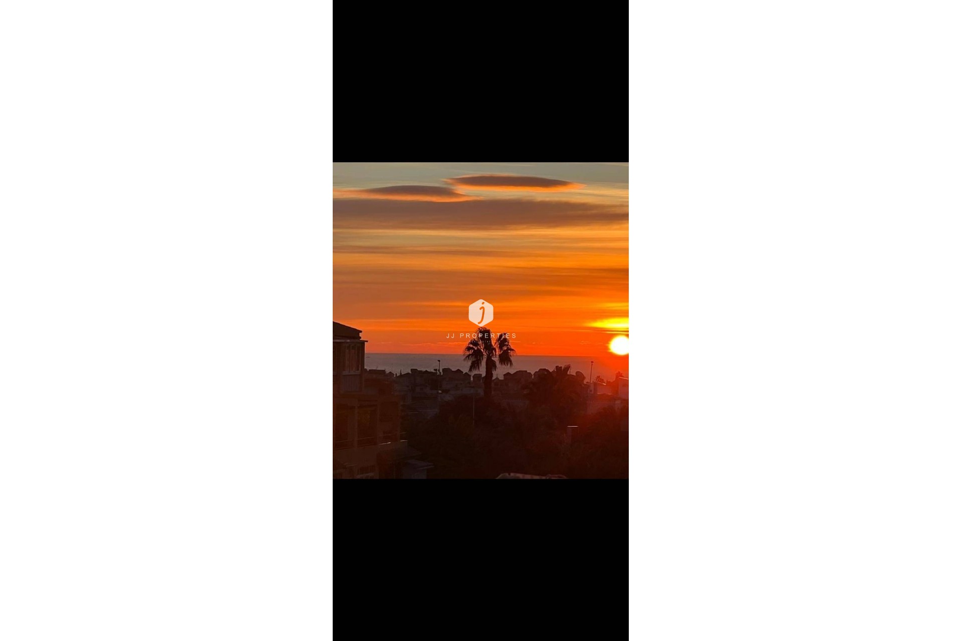 Resale - Apartment / flat -
Torrevieja - aguas nuevas