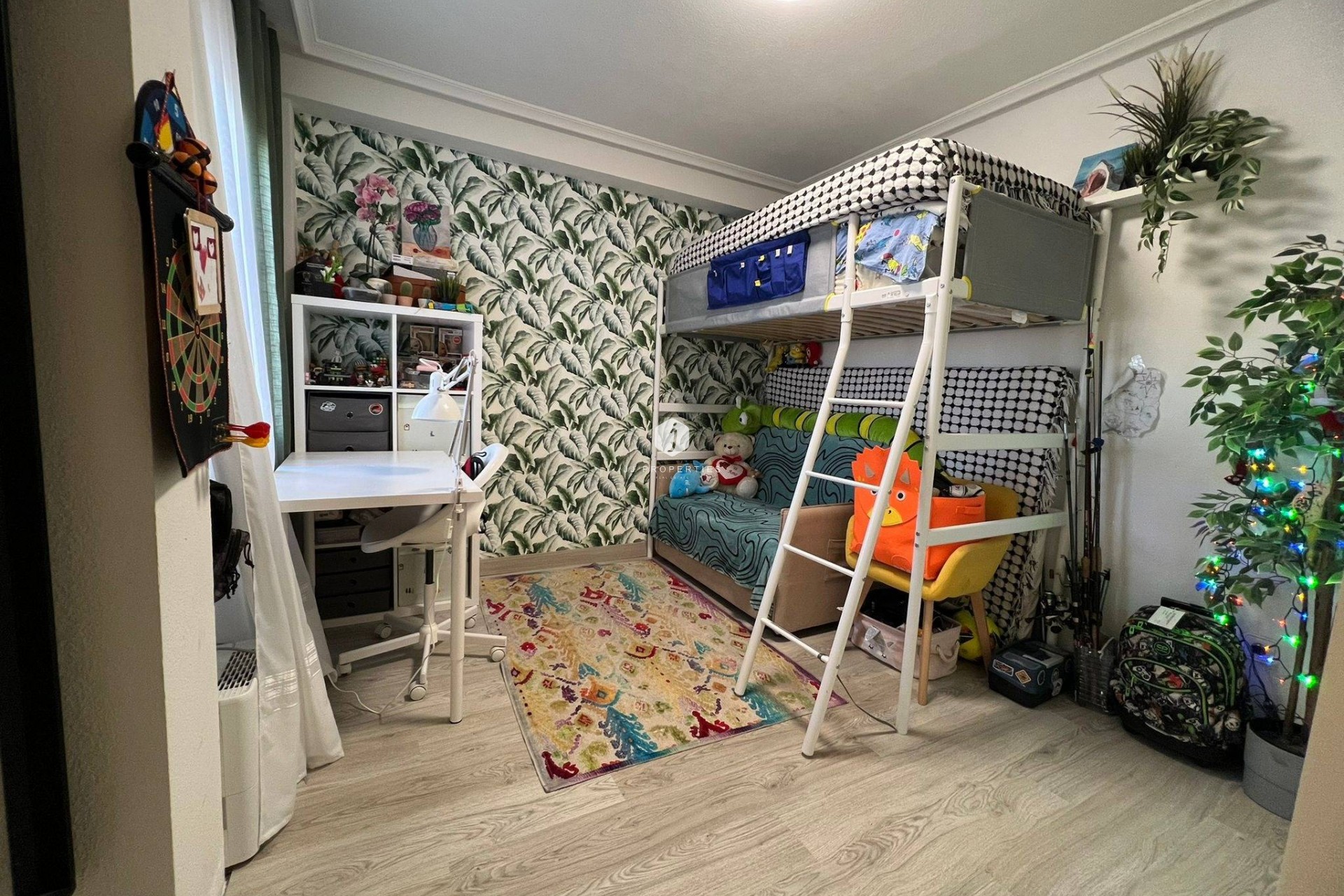 Resale - Apartment / flat -
Torrevieja - aguas nuevas