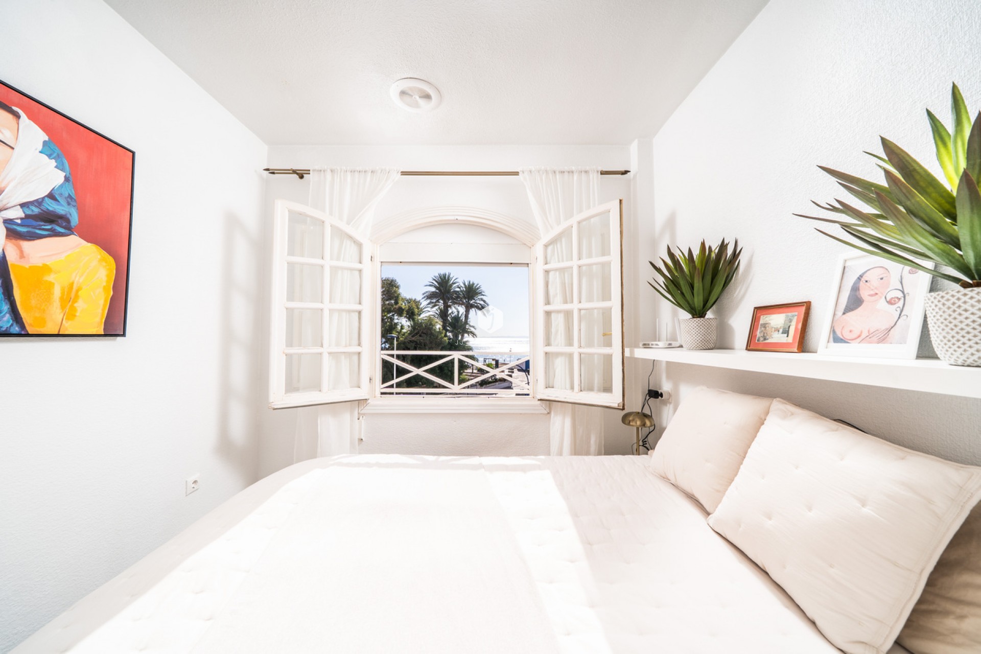 Resale - Apartment / flat -
Torrevieja - aguas nuevas