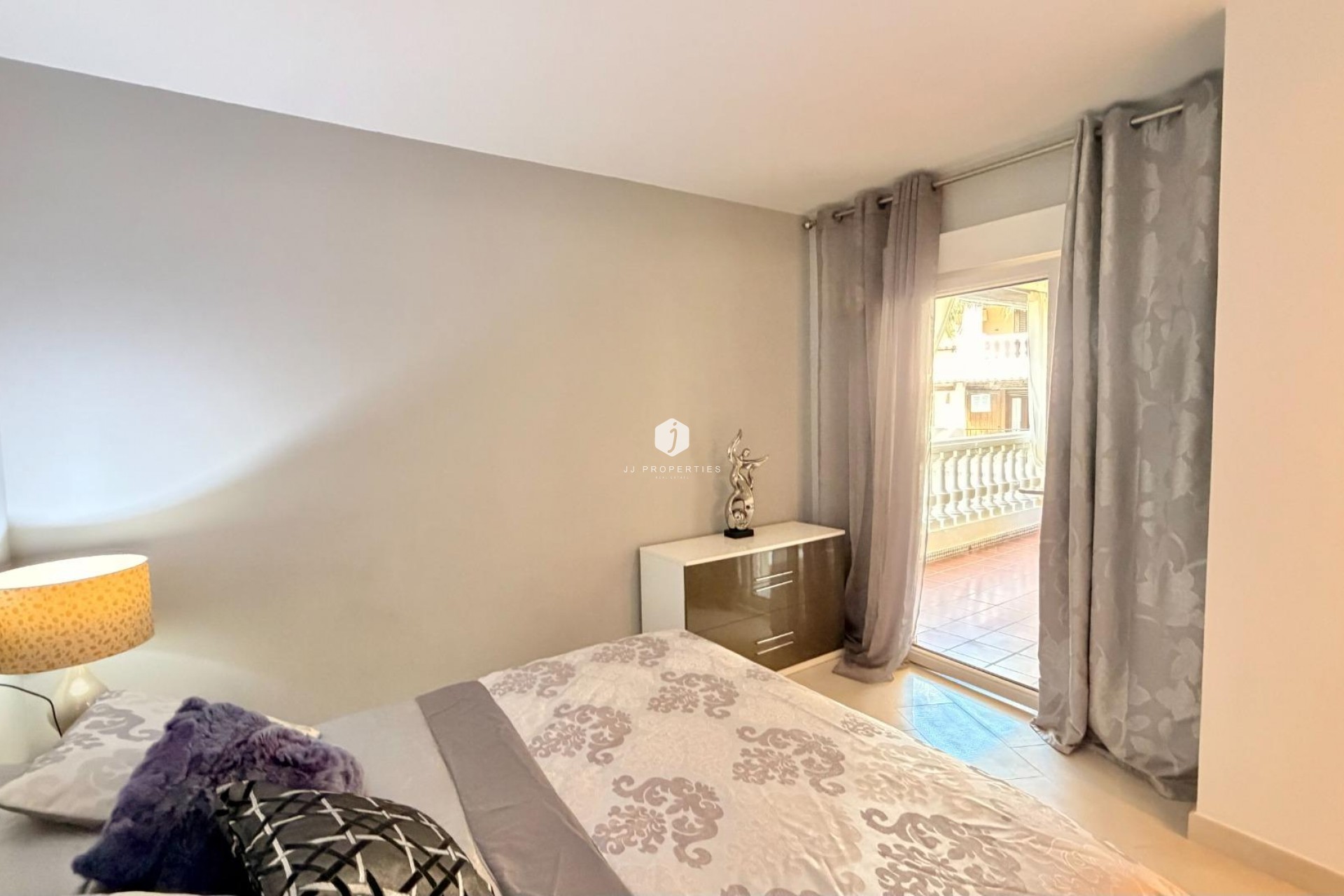 Resale - Apartment / flat -
Torrevieja - Aldea Del Mar