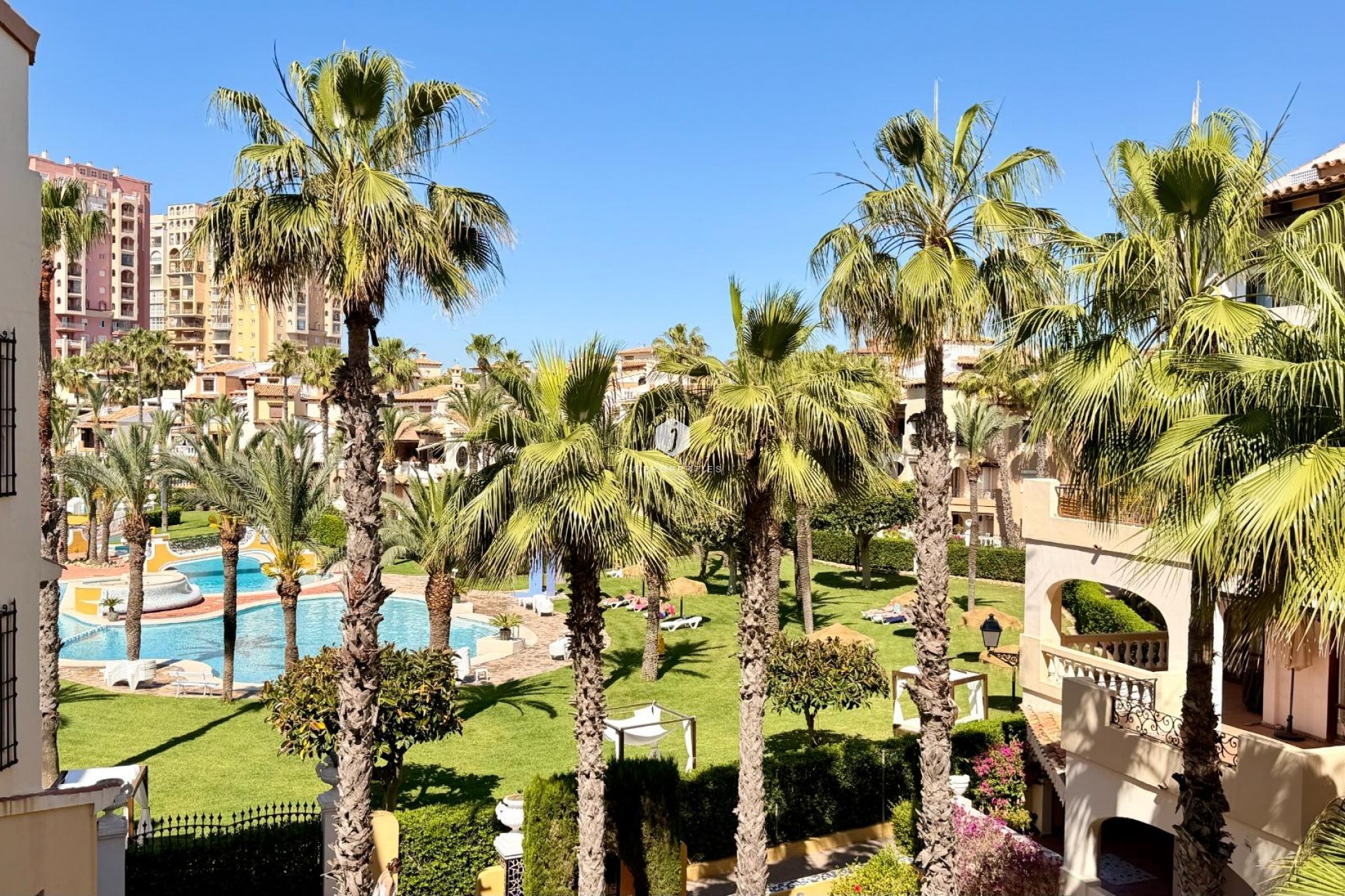 Resale - Apartment / flat -
Torrevieja - Aldea Del Mar