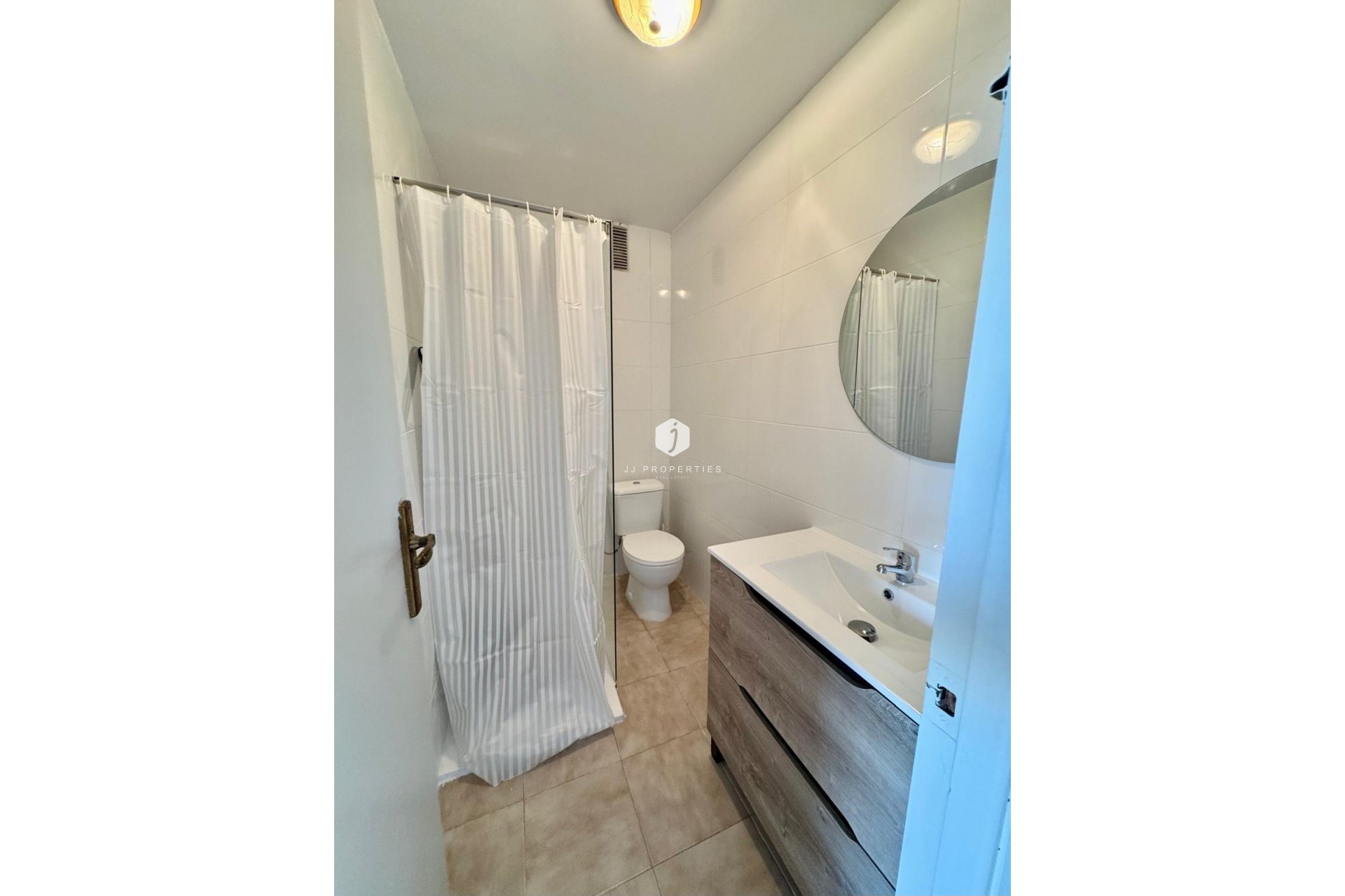 Resale - Apartment / flat -
Torrevieja - Cabo cervera