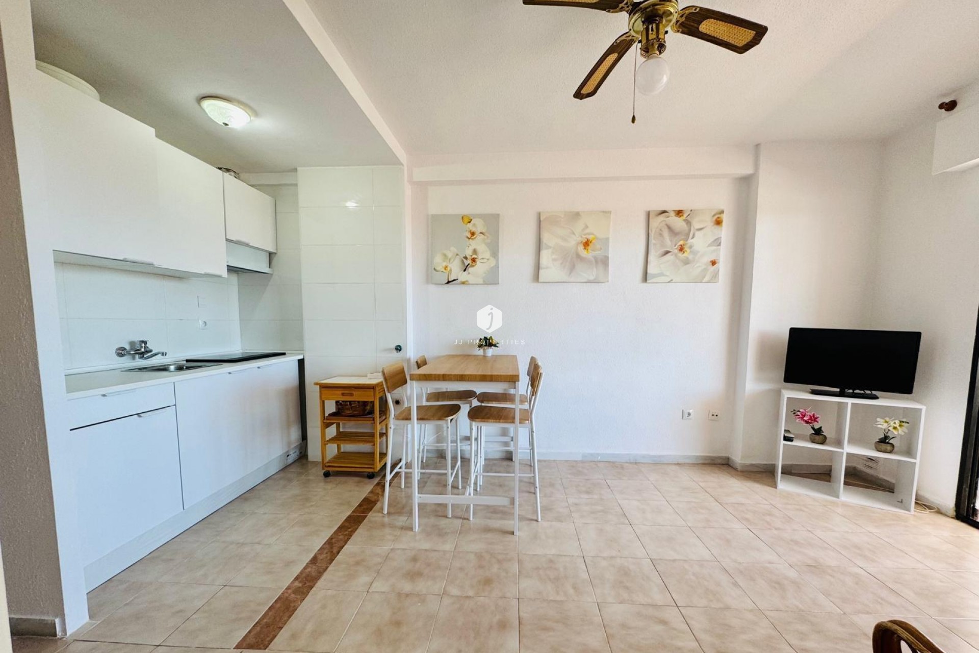 Resale - Apartment / flat -
Torrevieja - Cabo cervera
