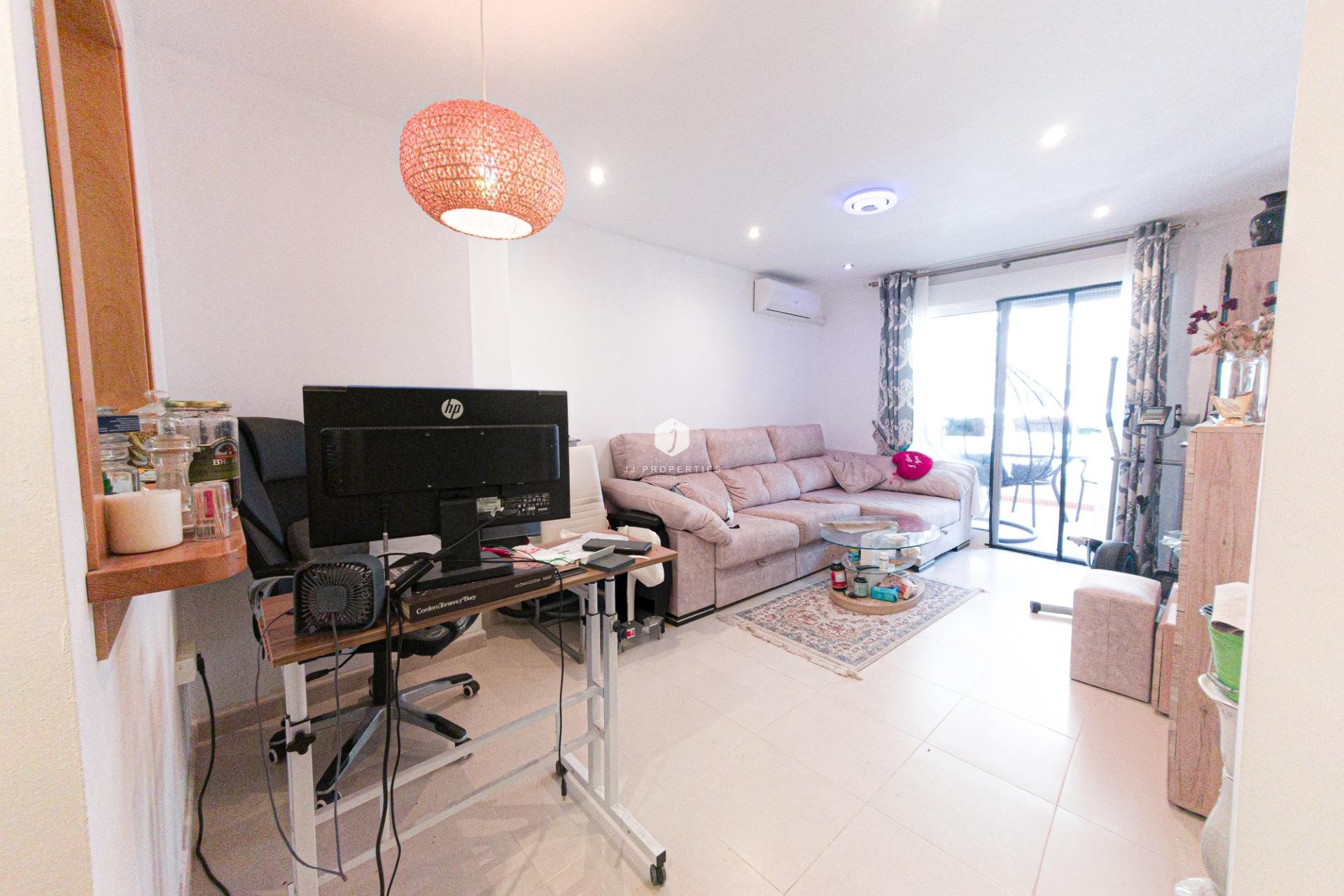 Resale - Apartment / flat -
Torrevieja - Cala Del Palangre