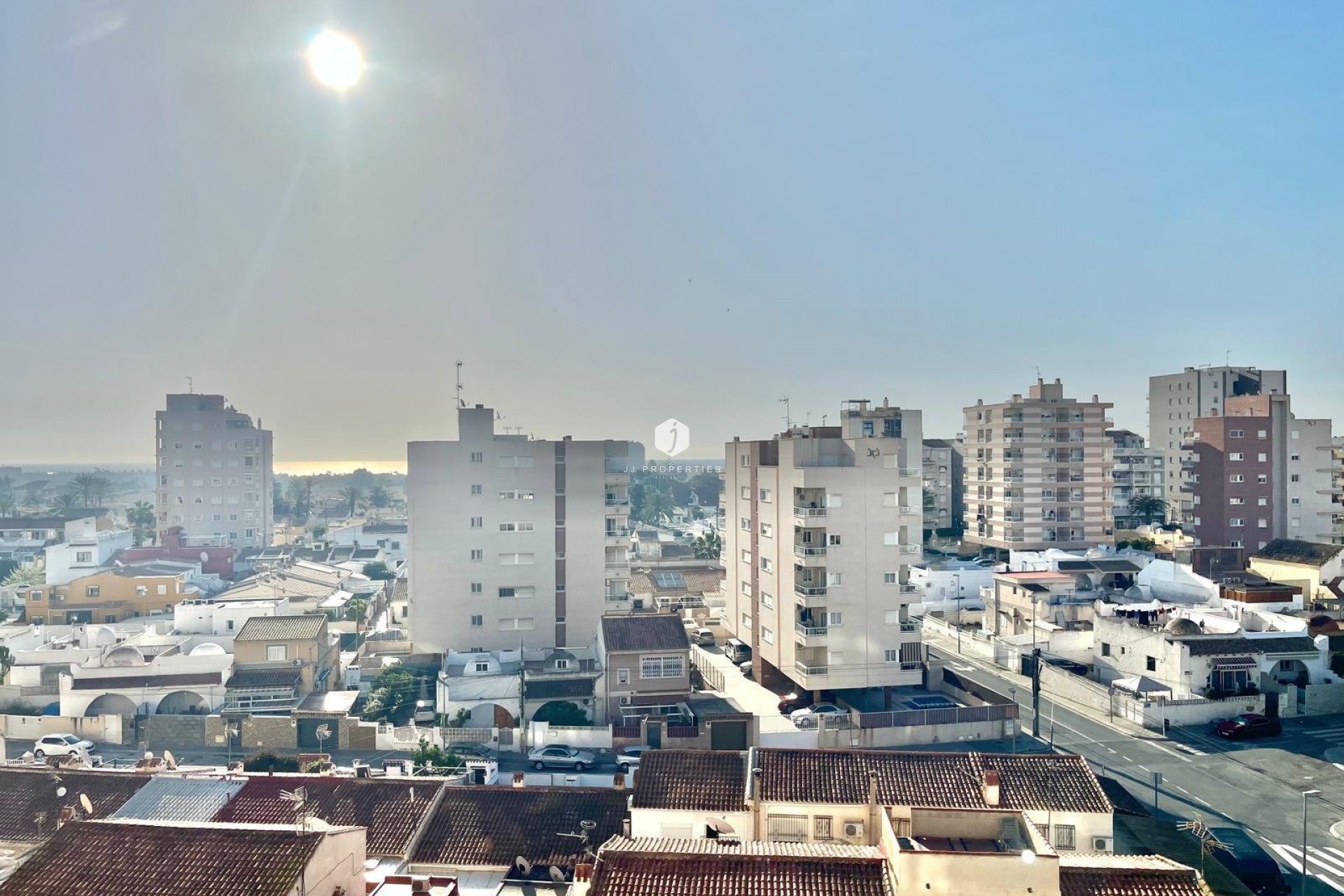 Resale - Apartment / flat -
Torrevieja - Calas blanca