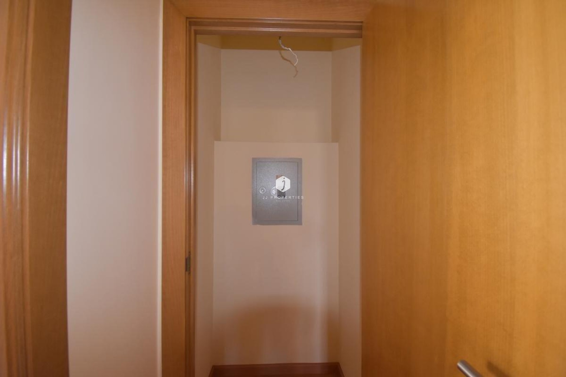 Resale - Apartment / flat -
Torrevieja - Centro - Muelle Pesquero