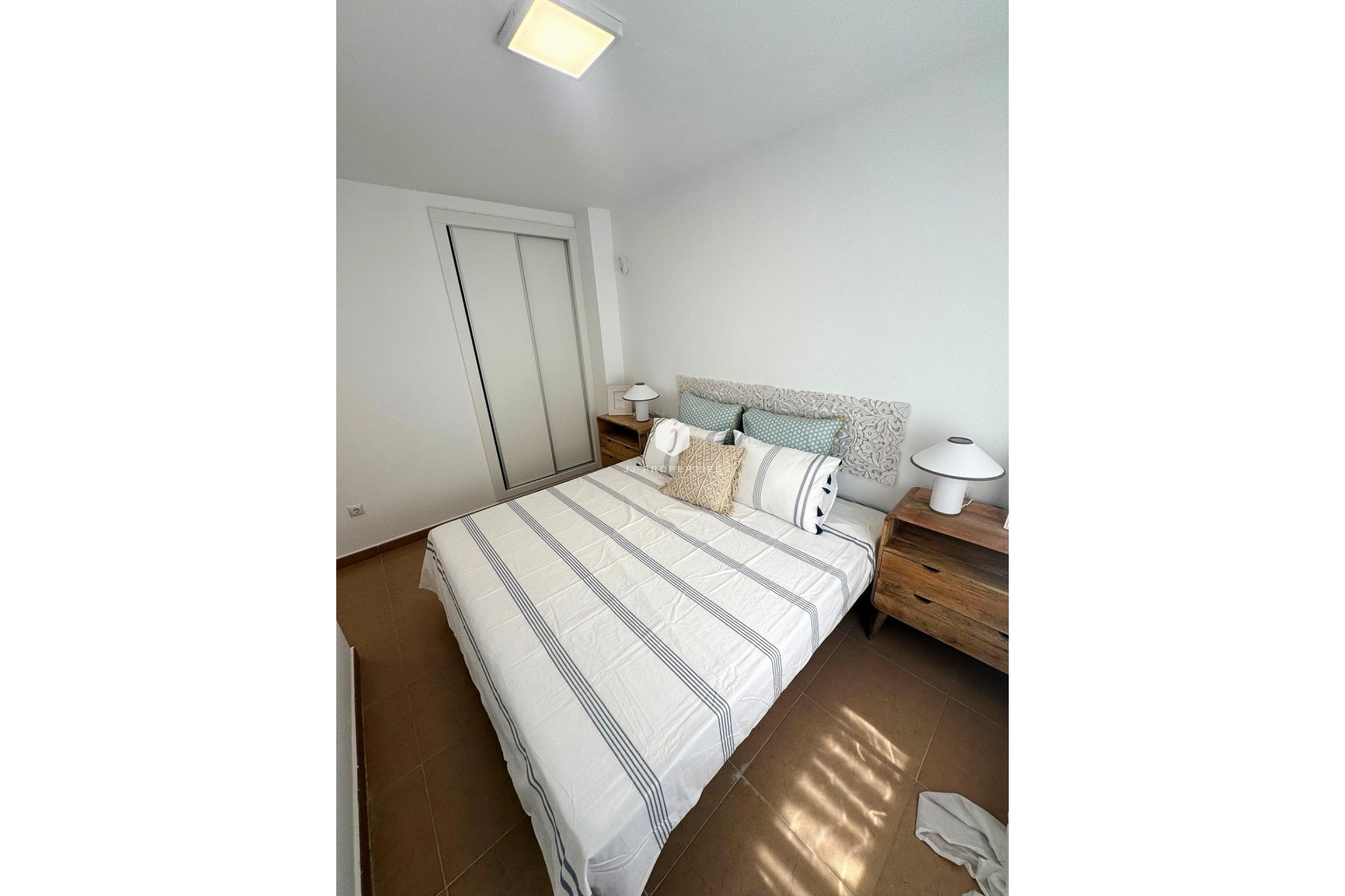 Resale - Apartment / flat -
Torrevieja - Centro - Muelle Pesquero
