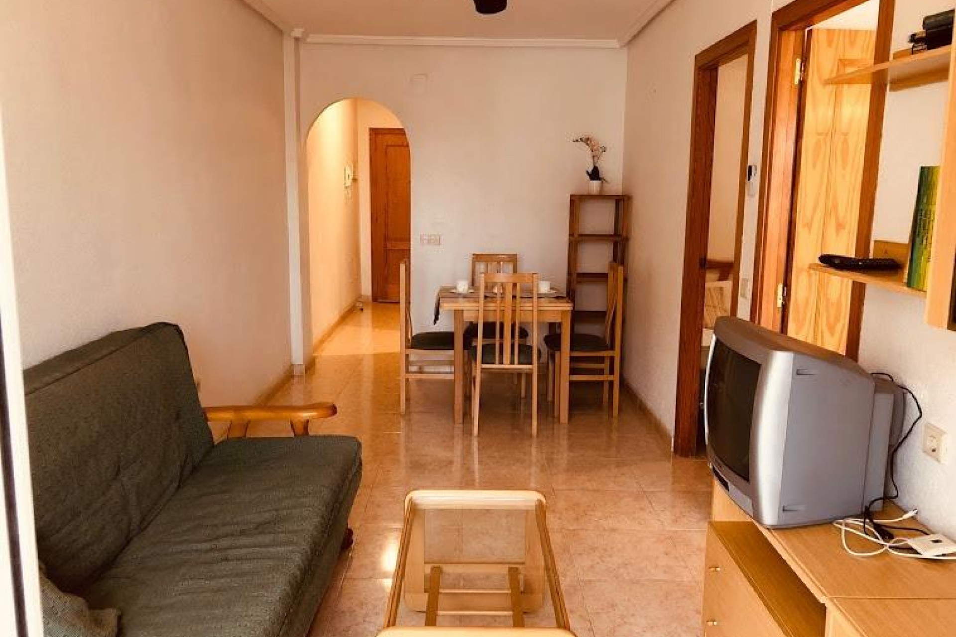 Resale - Apartment / flat -
Torrevieja - Centro