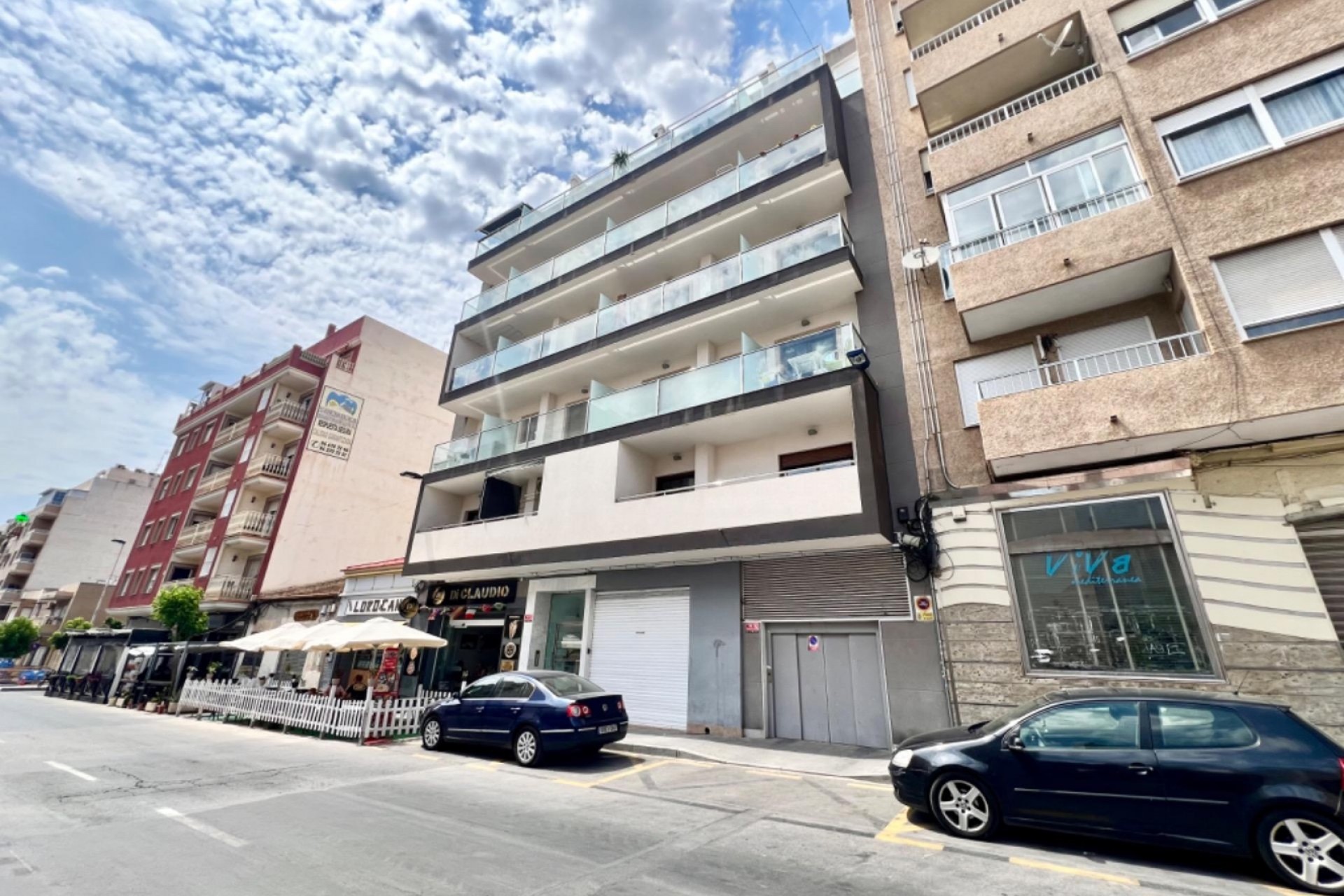 Resale - Apartment / flat -
Torrevieja - Centro