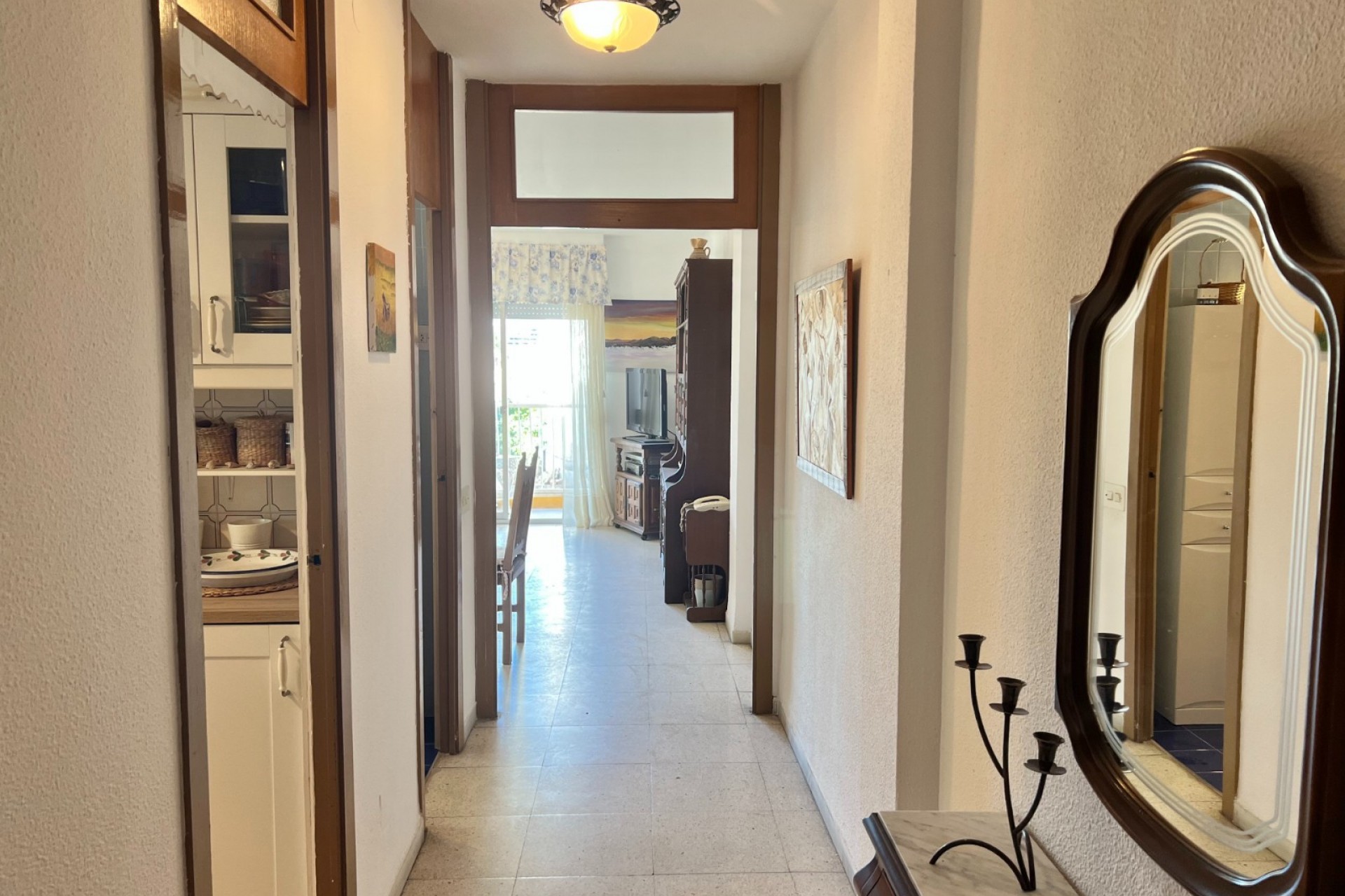 Resale - Apartment / flat -
Torrevieja - Centro