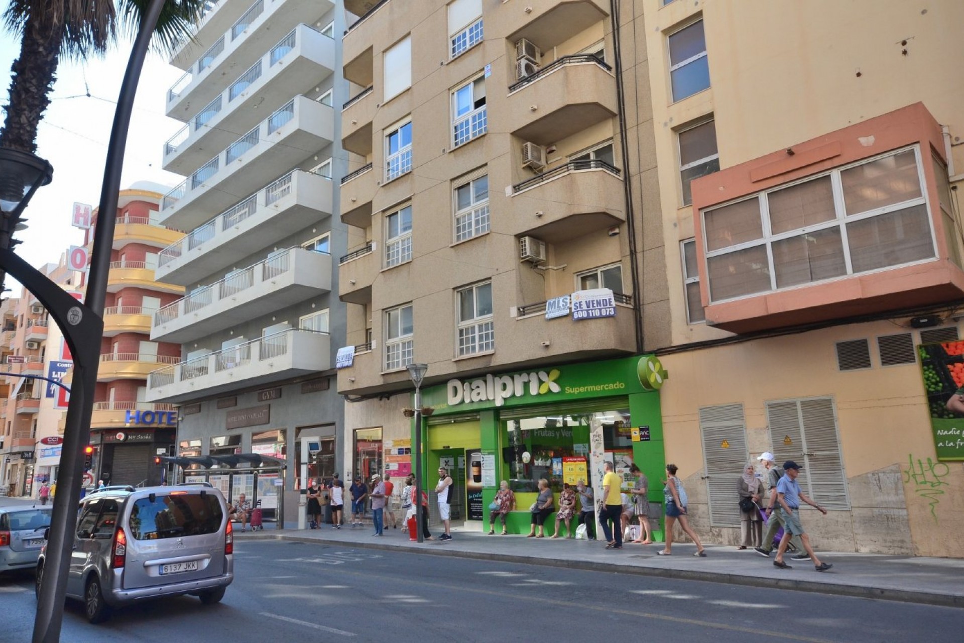 Resale - Apartment / flat -
Torrevieja - Centro