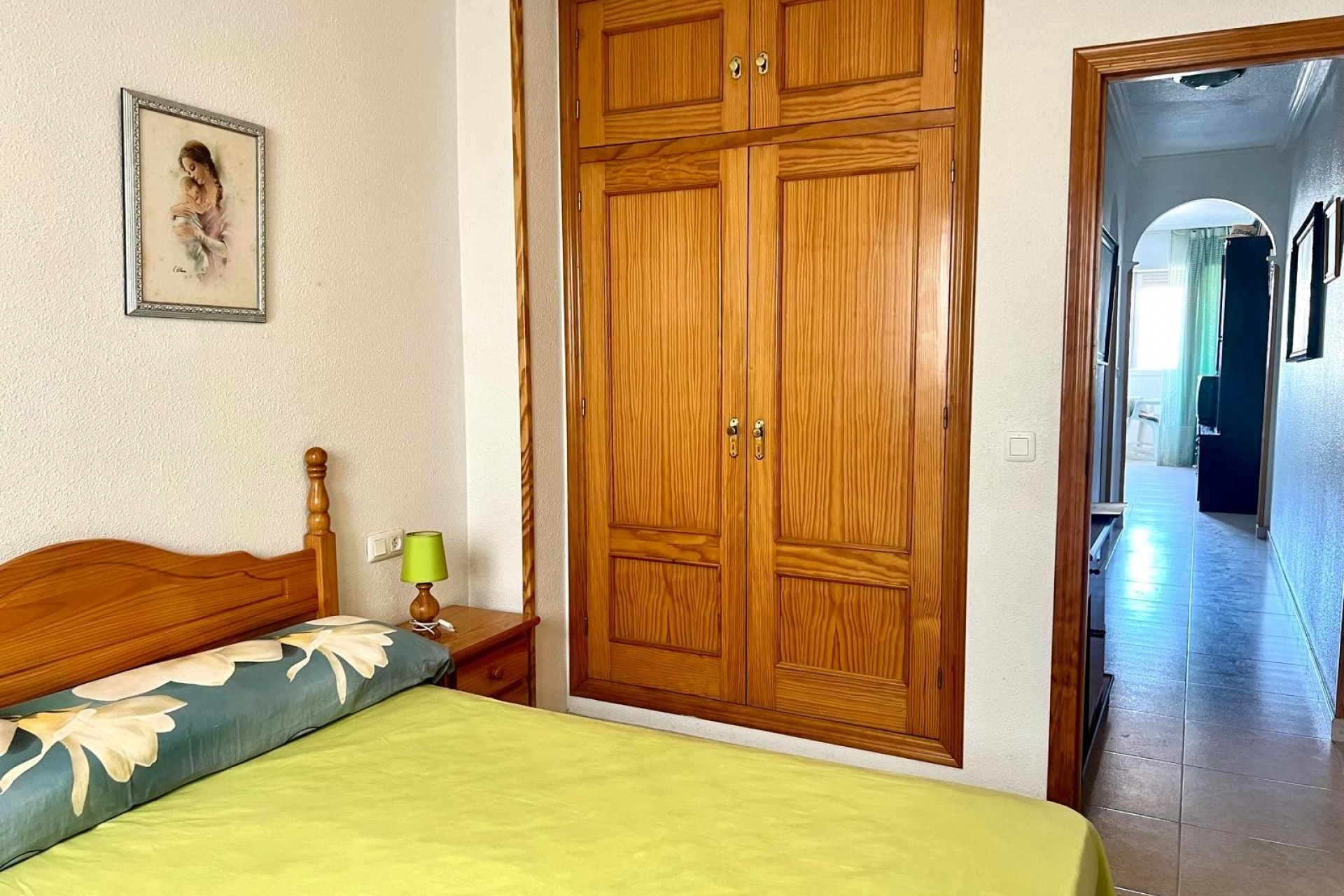 Resale - Apartment / flat -
Torrevieja - Centro