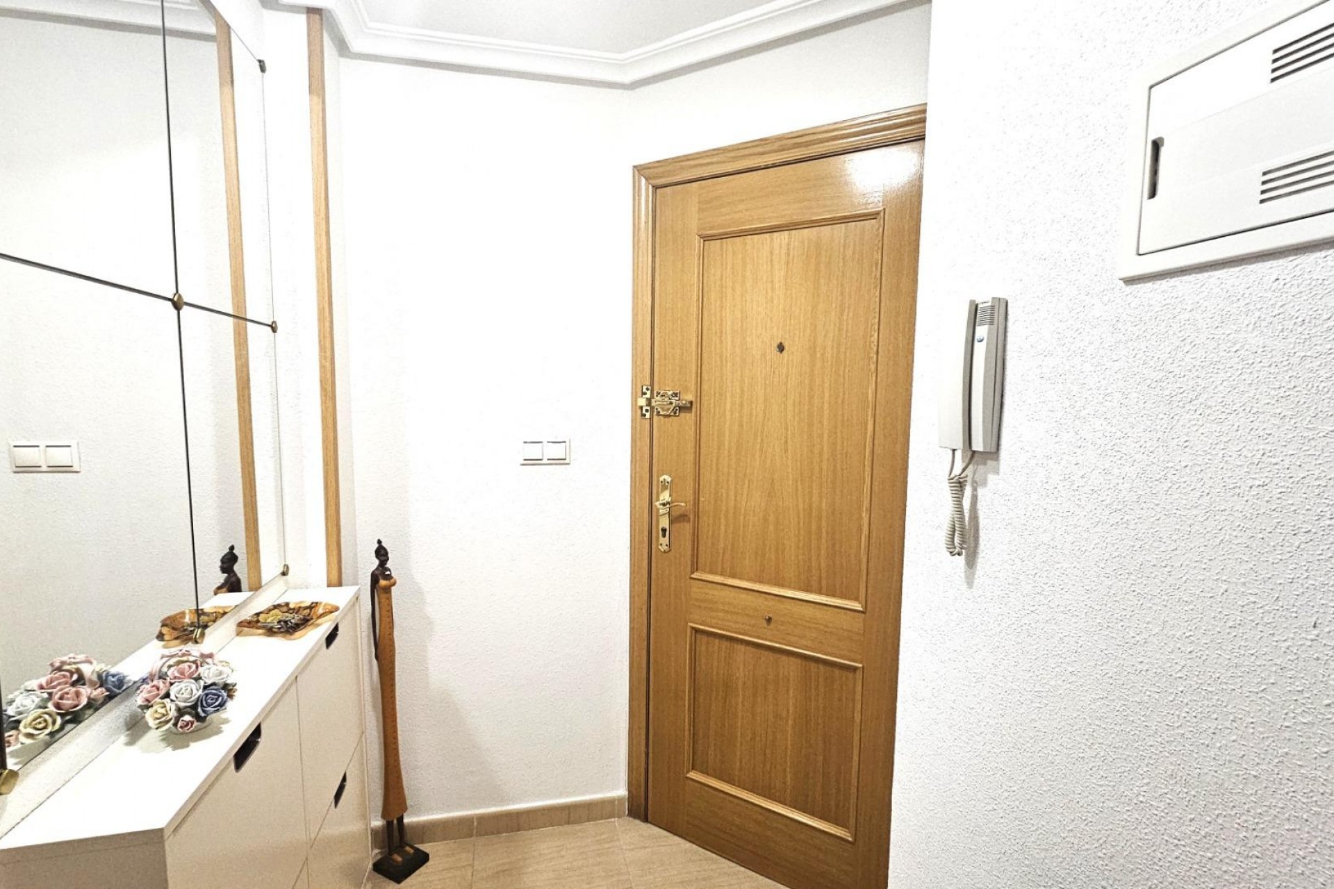 Resale - Apartment / flat -
Torrevieja - Centro