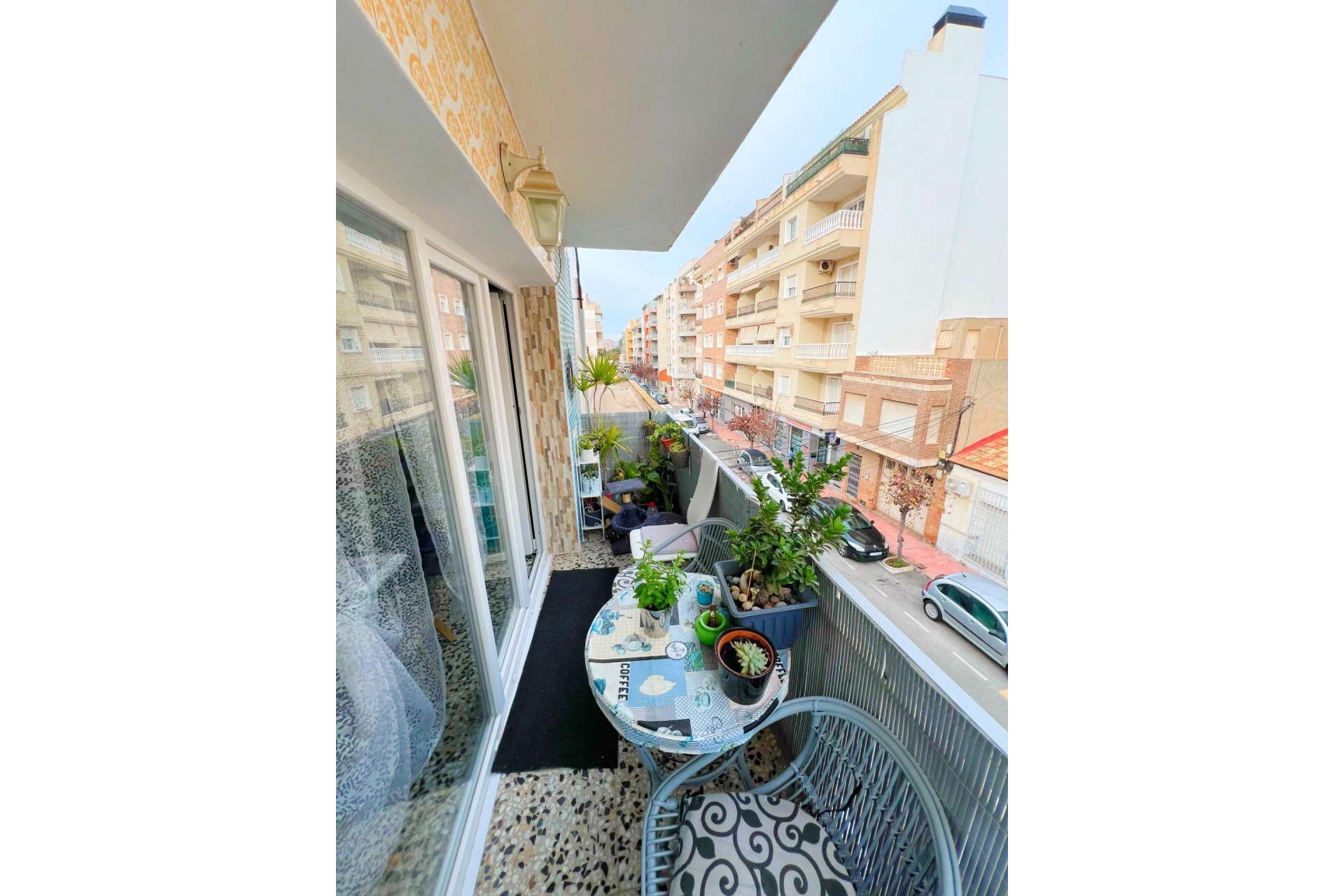 Resale - Apartment / flat -
Torrevieja - Centro