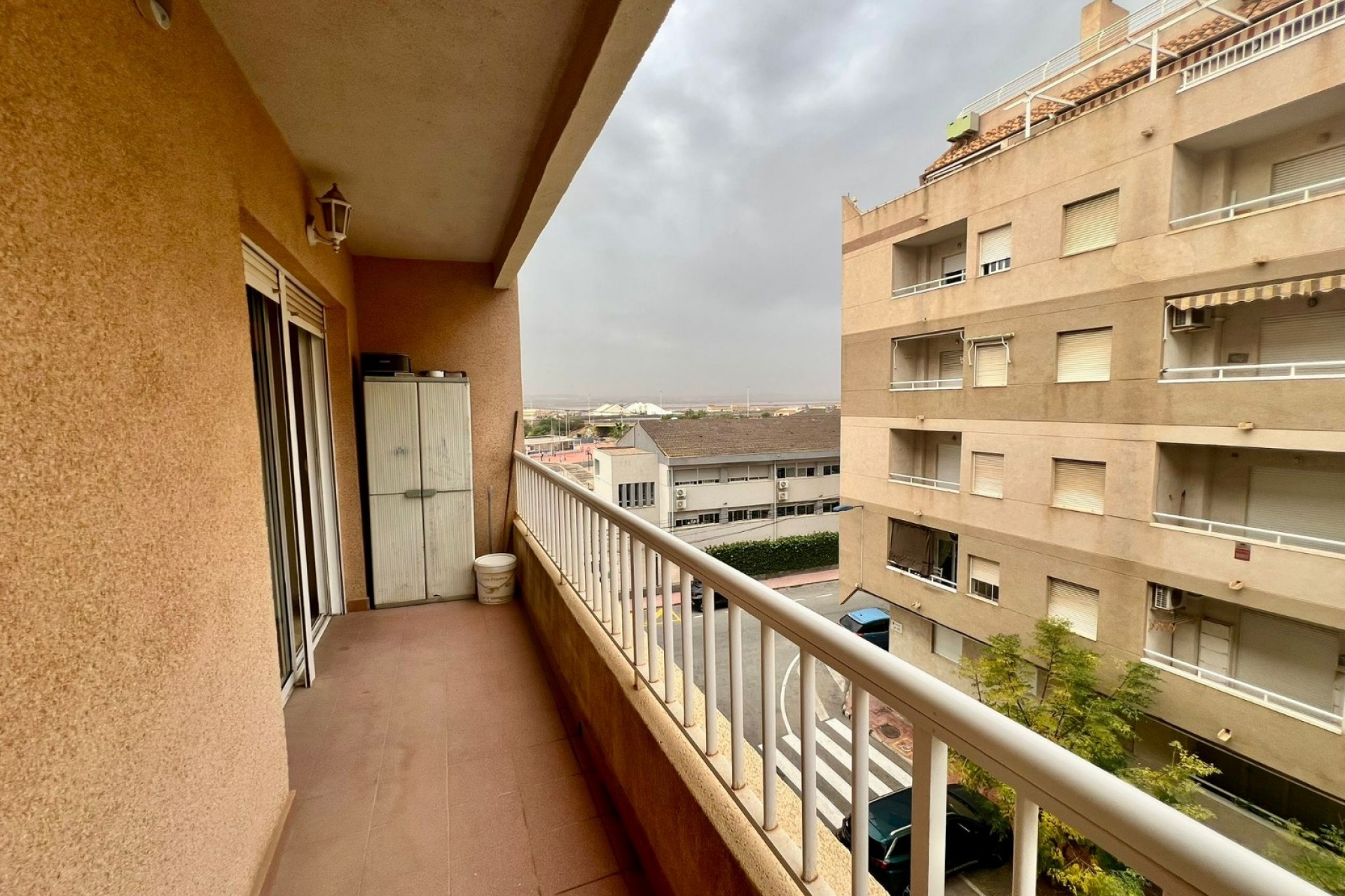 Resale - Apartment / flat -
Torrevieja - Centro