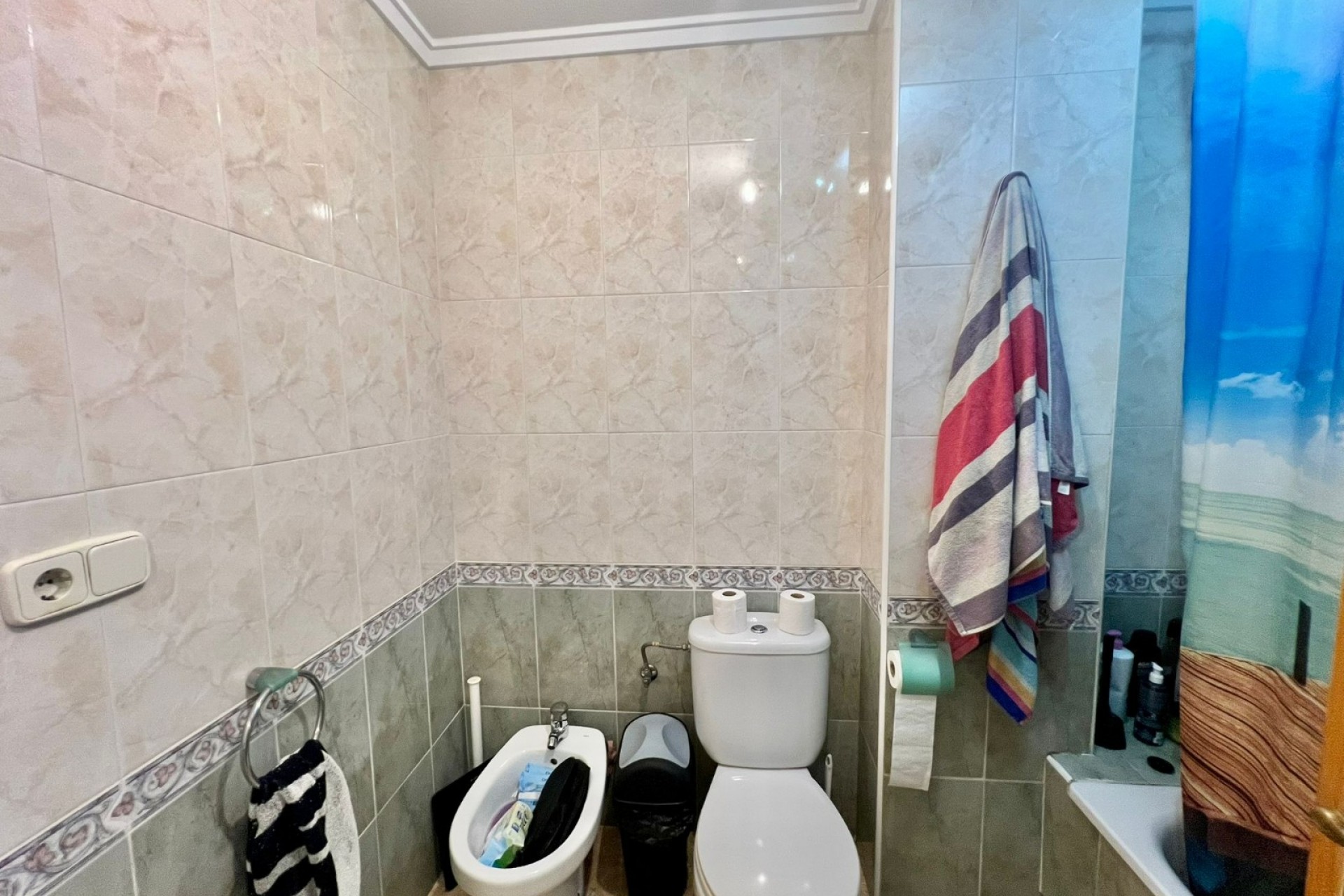 Resale - Apartment / flat -
Torrevieja - Centro