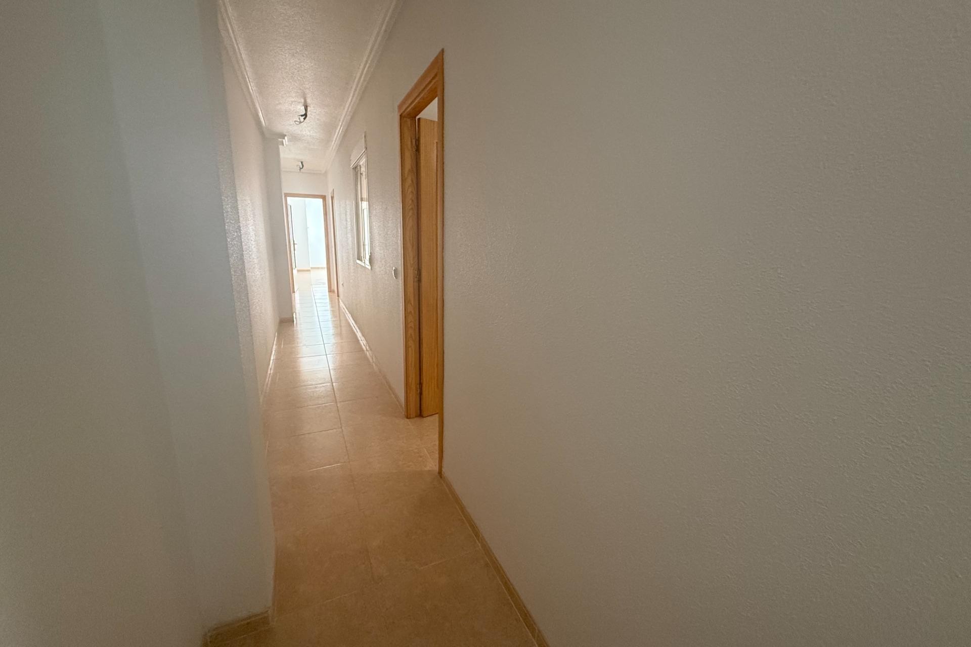 Resale - Apartment / flat -
Torrevieja - Centro