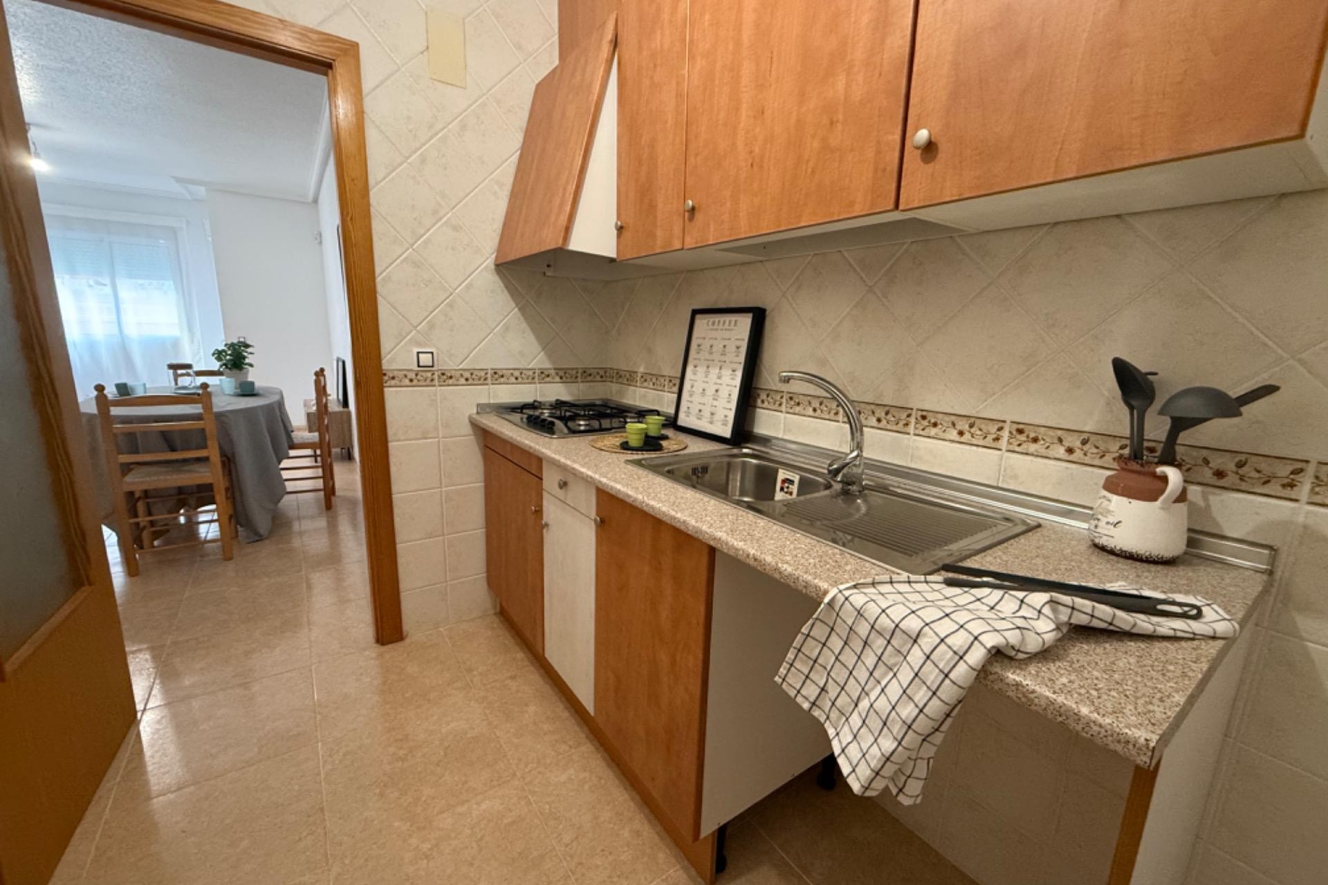 Resale - Apartment / flat -
Torrevieja - Centro