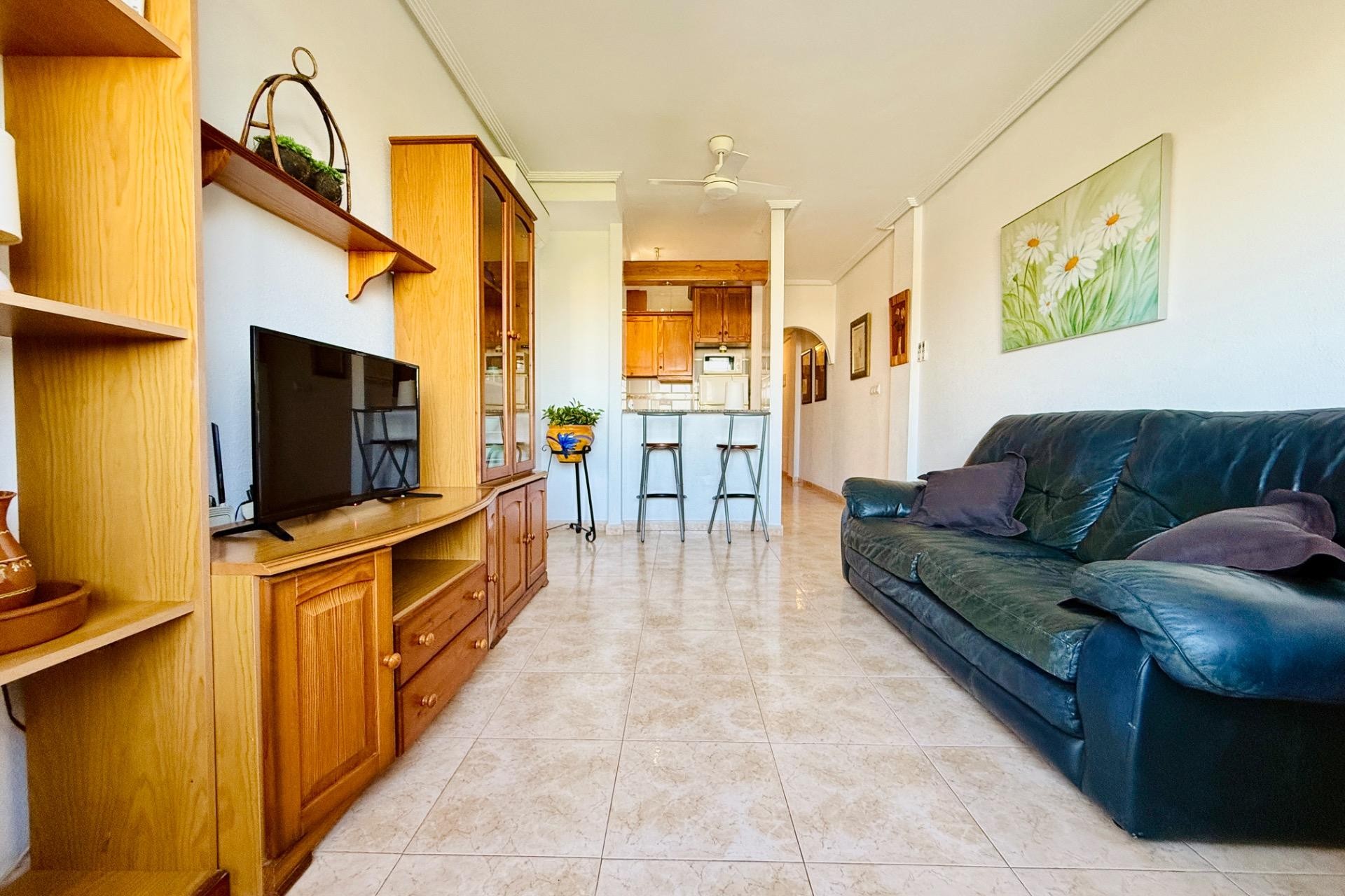 Resale - Apartment / flat -
Torrevieja - Centro