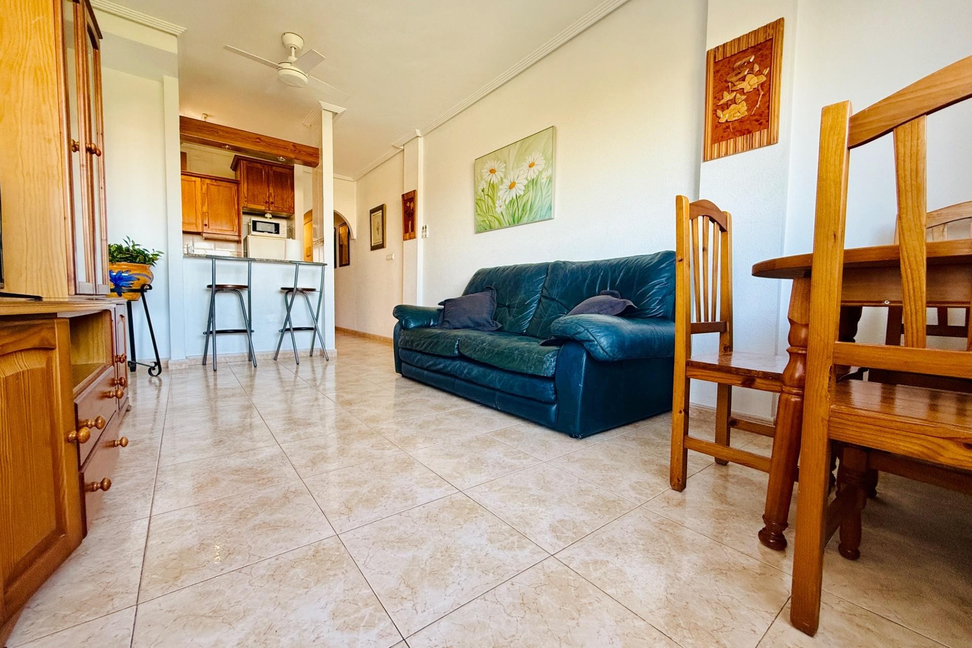 Resale - Apartment / flat -
Torrevieja - Centro