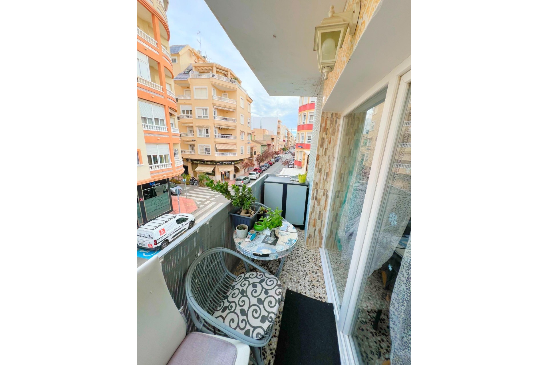 Resale - Apartment / flat -
Torrevieja - Centro