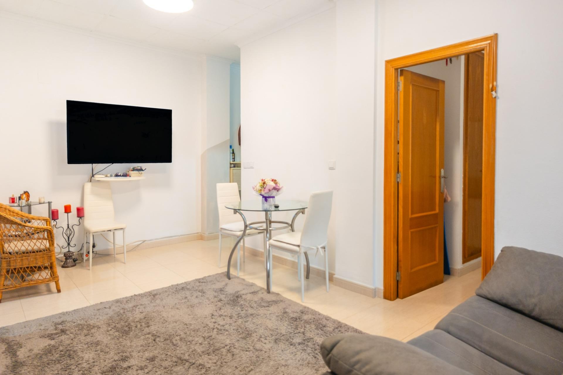 Resale - Apartment / flat -
Torrevieja - Centro