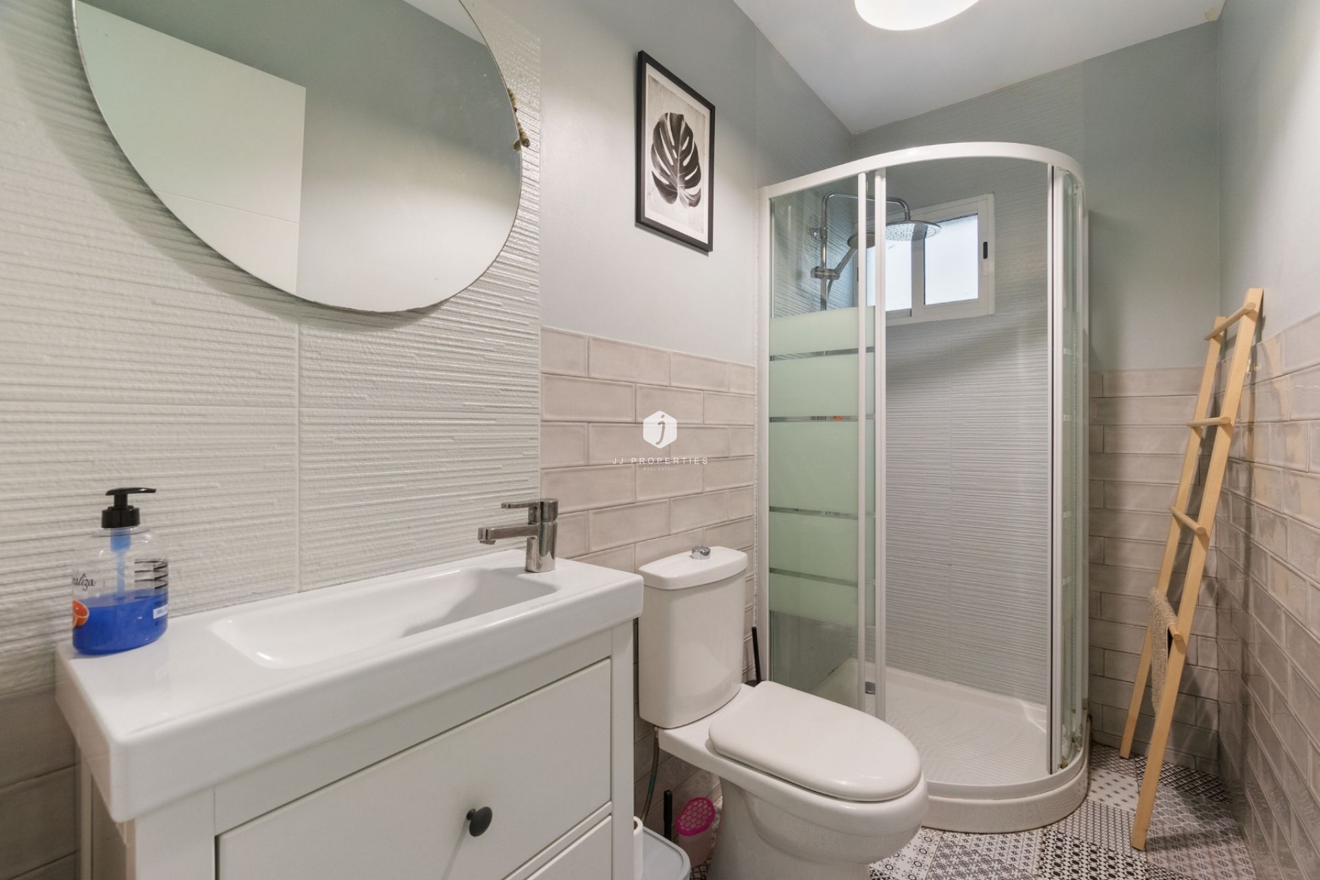 Resale - Apartment / flat -
Torrevieja - Centro