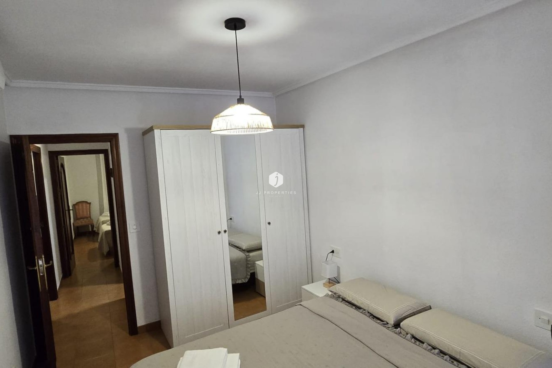 Resale - Apartment / flat -
Torrevieja - Centro