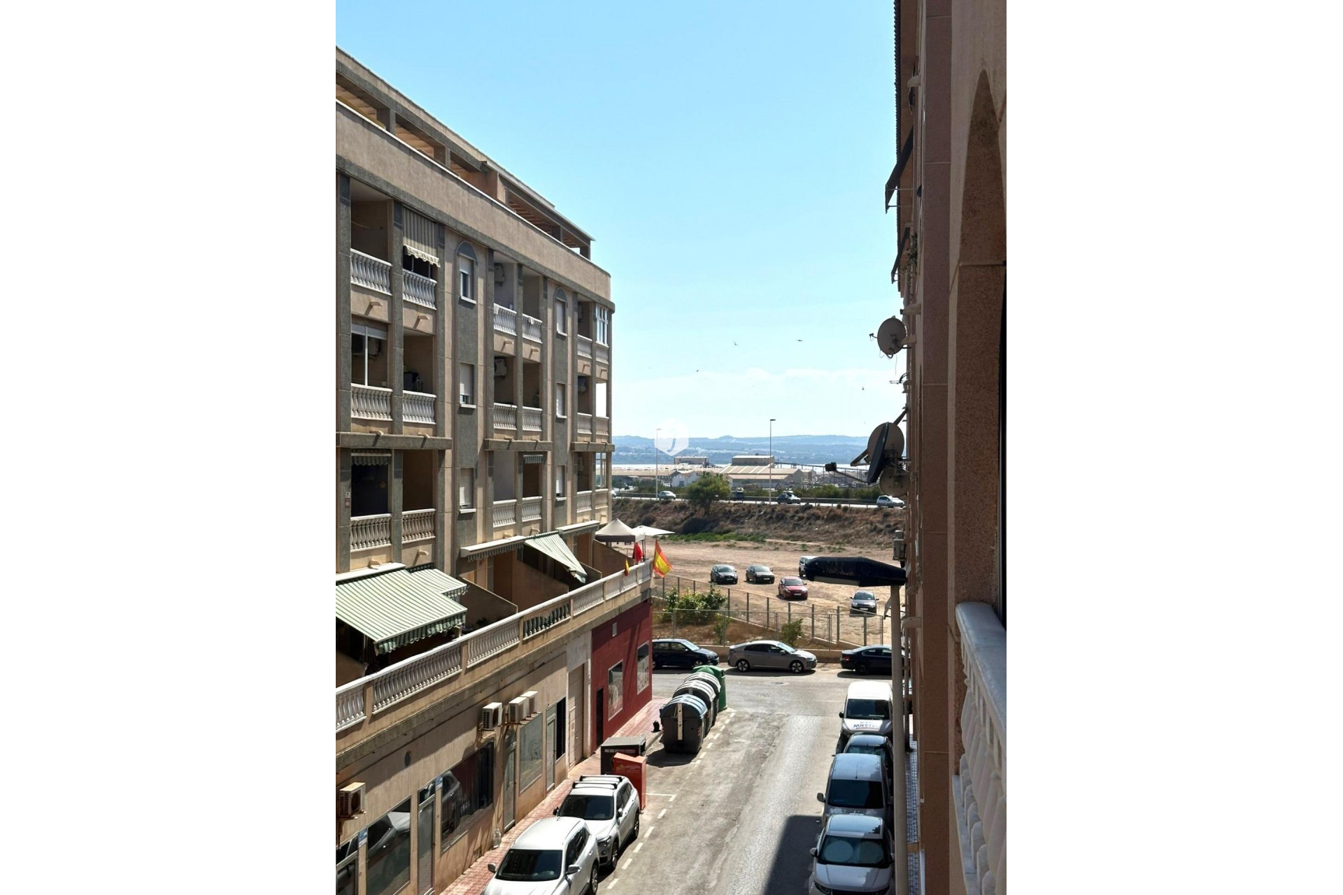 Resale - Apartment / flat -
Torrevieja - Centro