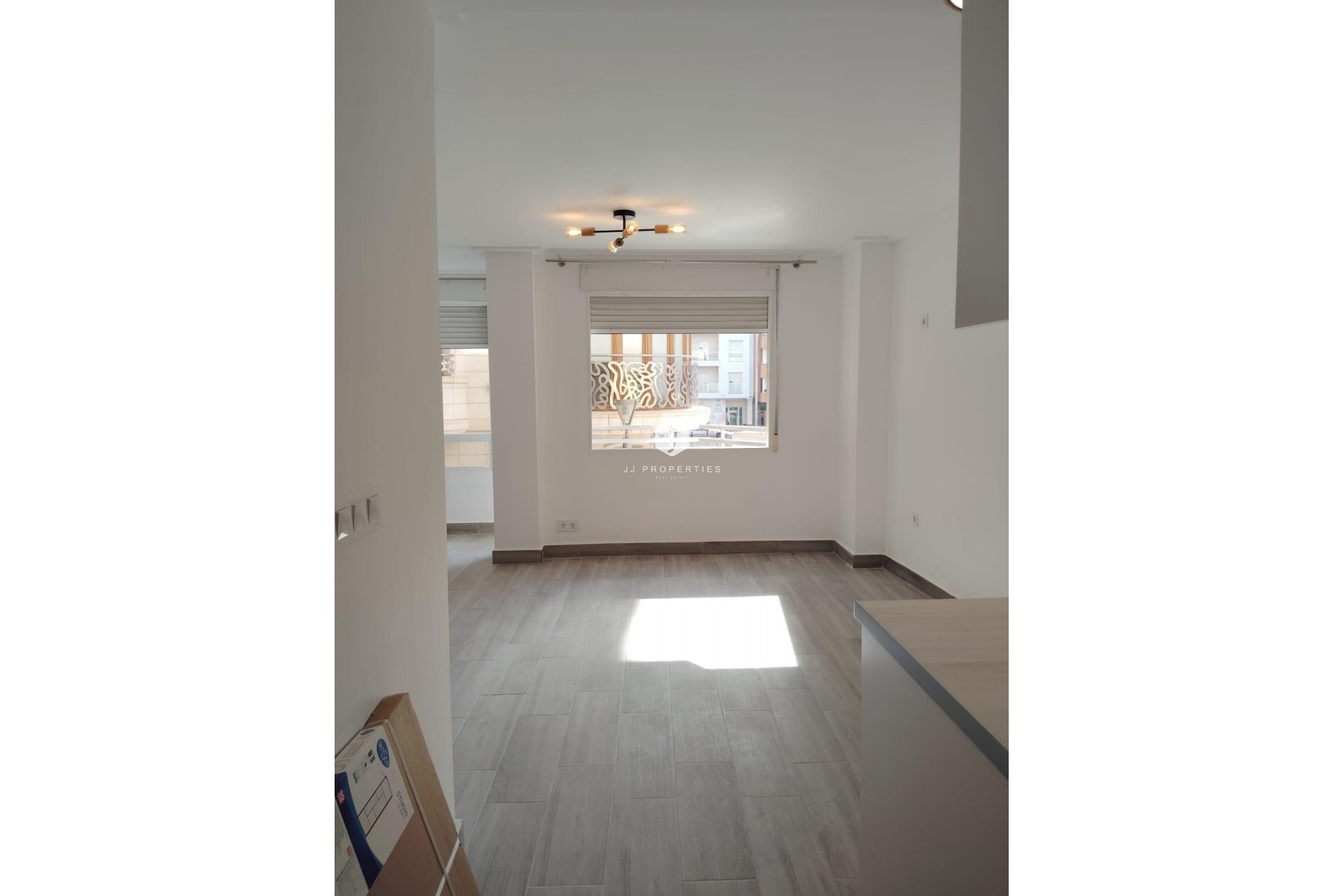 Resale - Apartment / flat -
Torrevieja - Centro