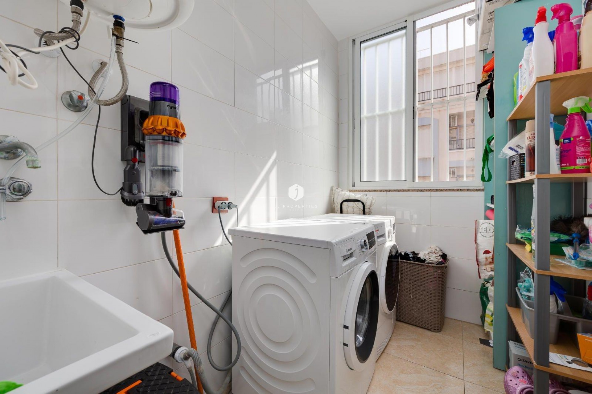 Resale - Apartment / flat -
Torrevieja - Centro