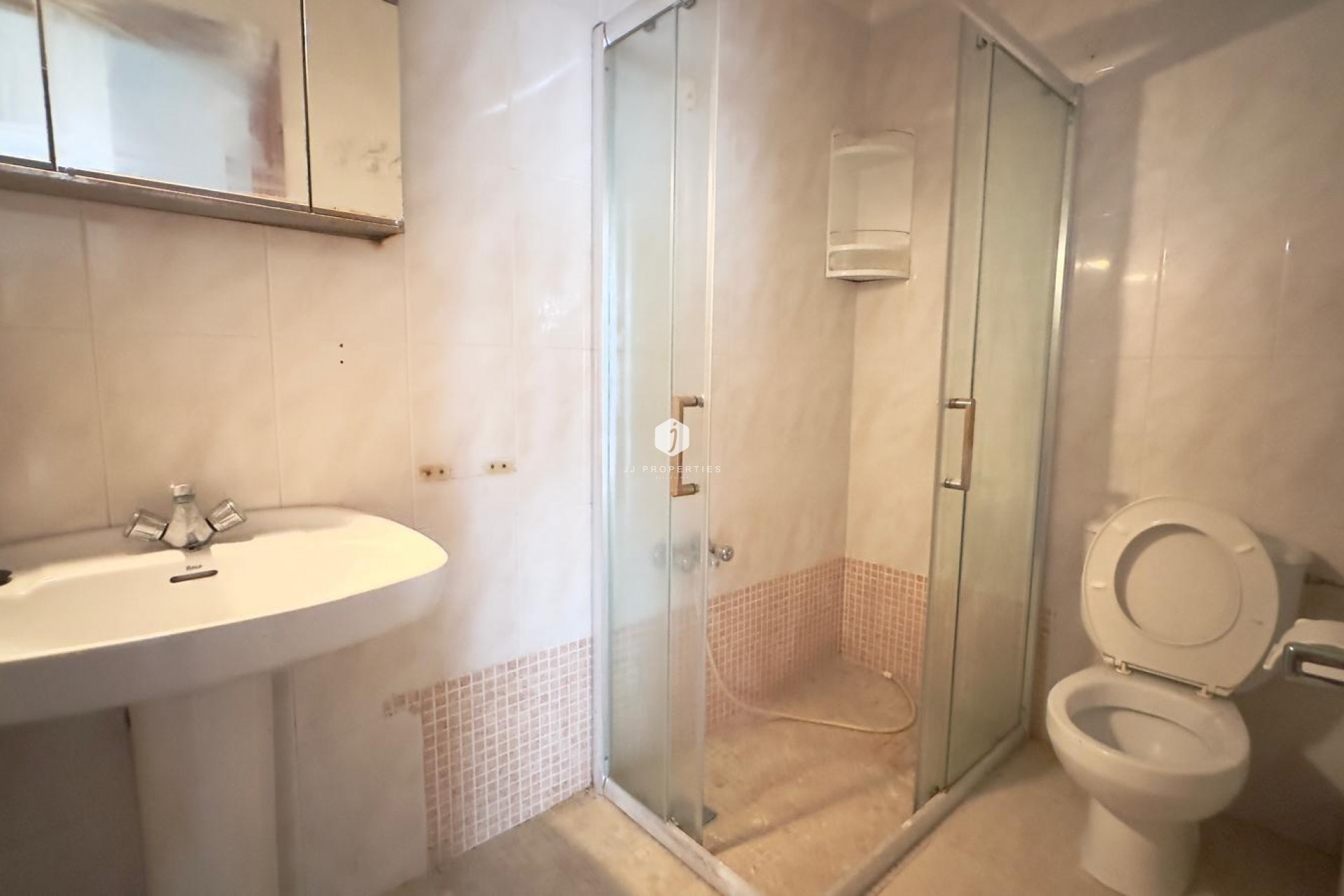 Resale - Apartment / flat -
Torrevieja - Centro